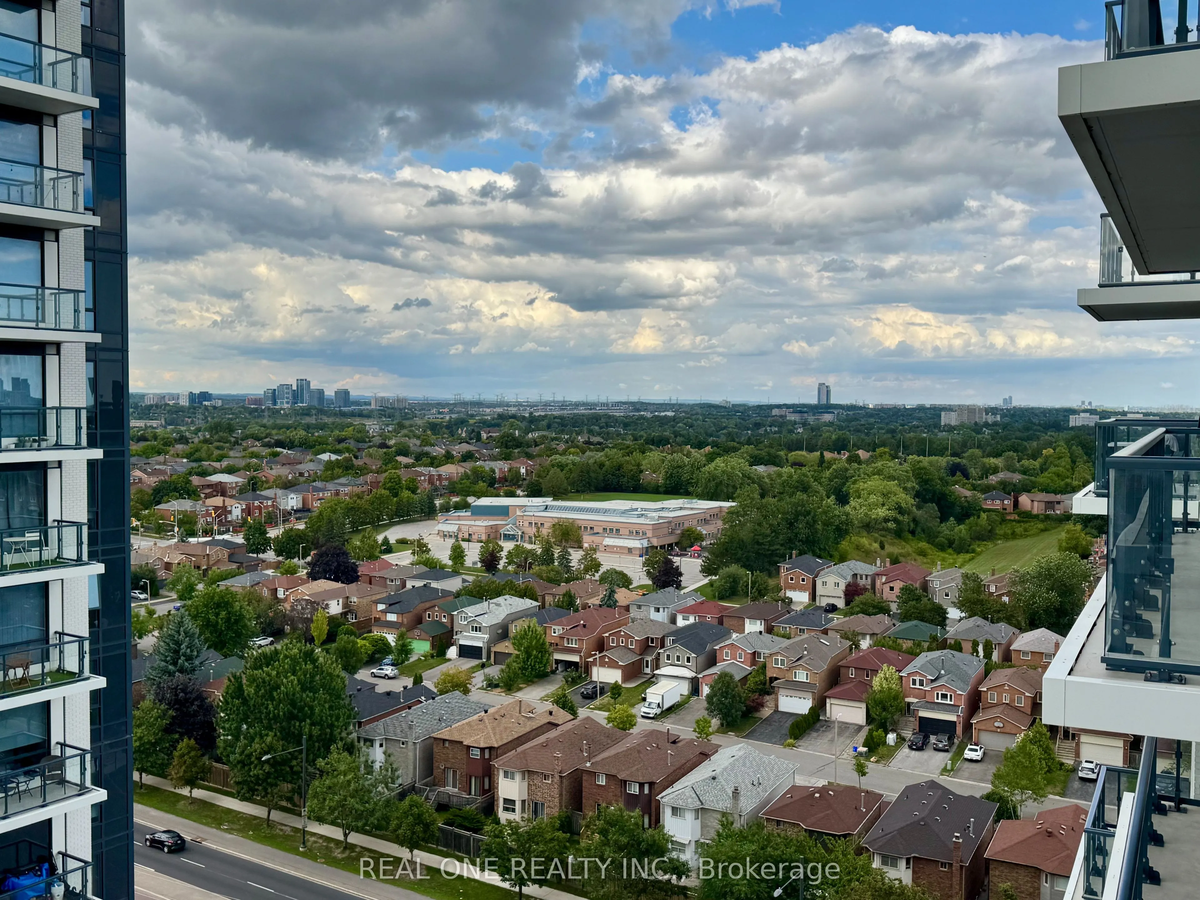 7950 Bathurst Street, #1326