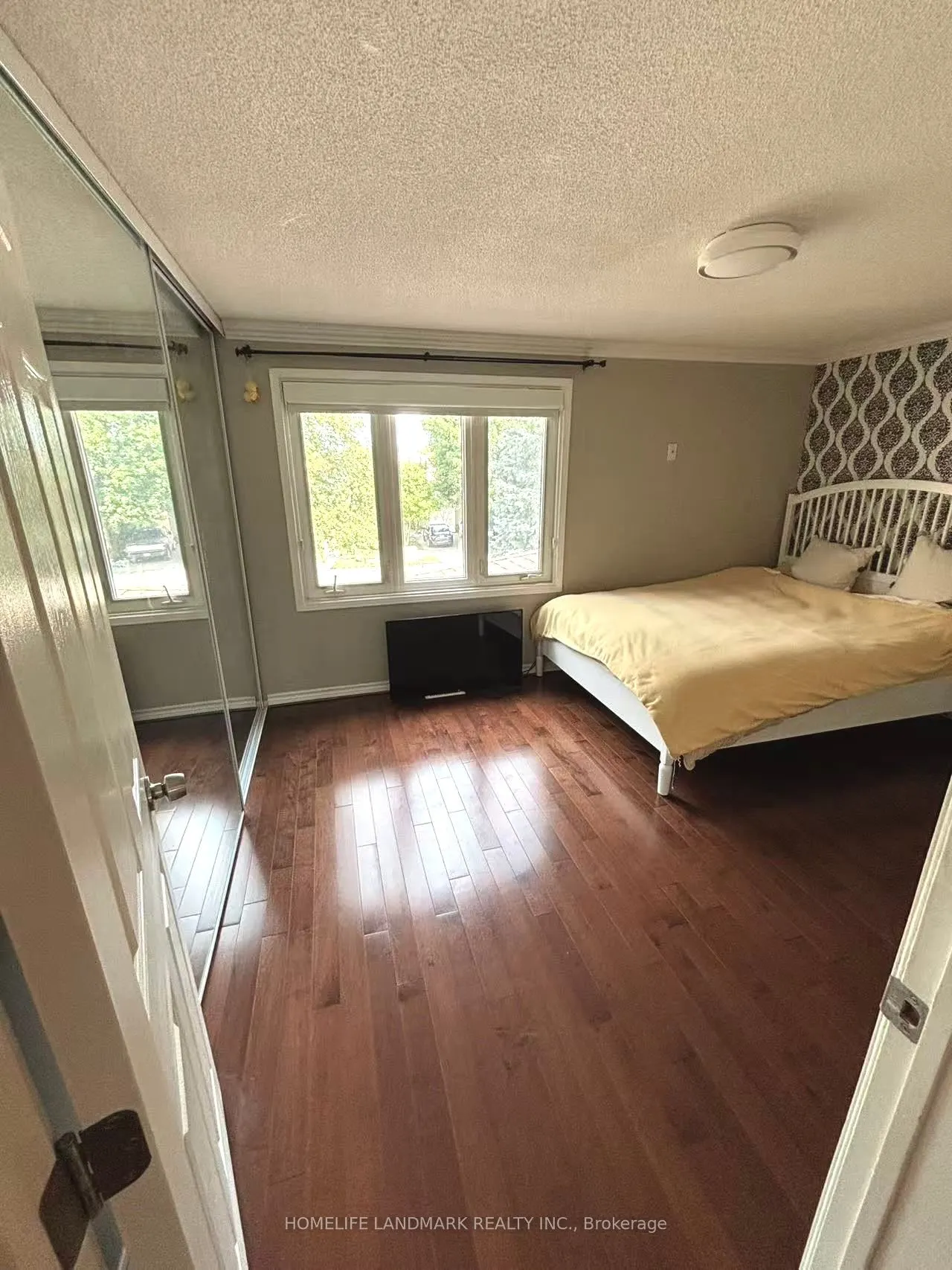 35 Moonlight Lane