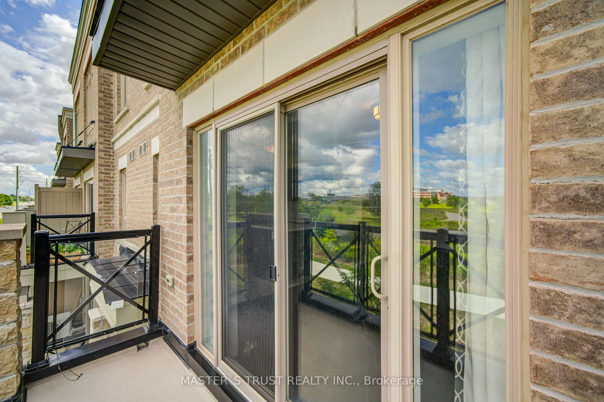 30 Dunsheath Way, #507