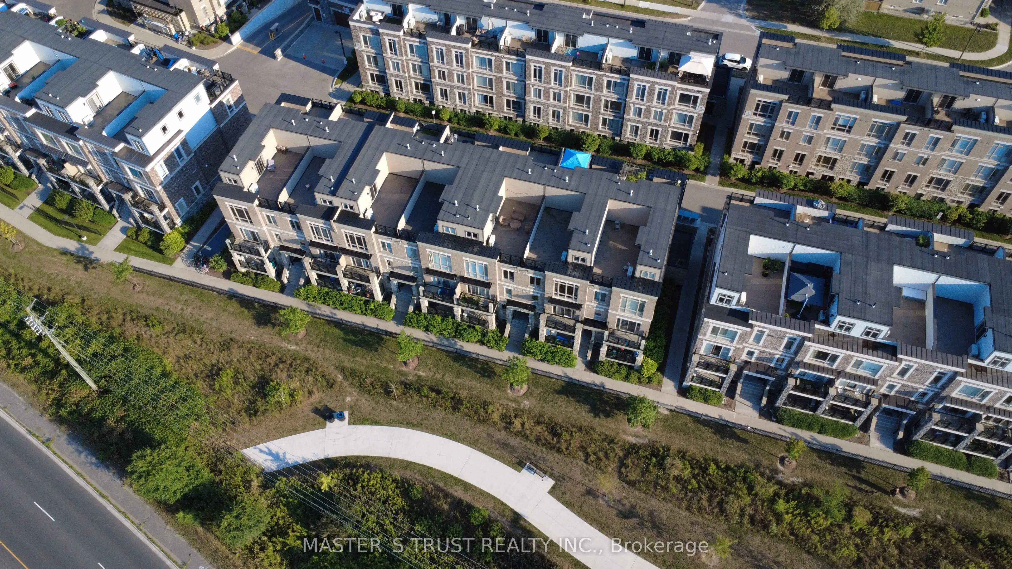 30 Dunsheath Way, #507