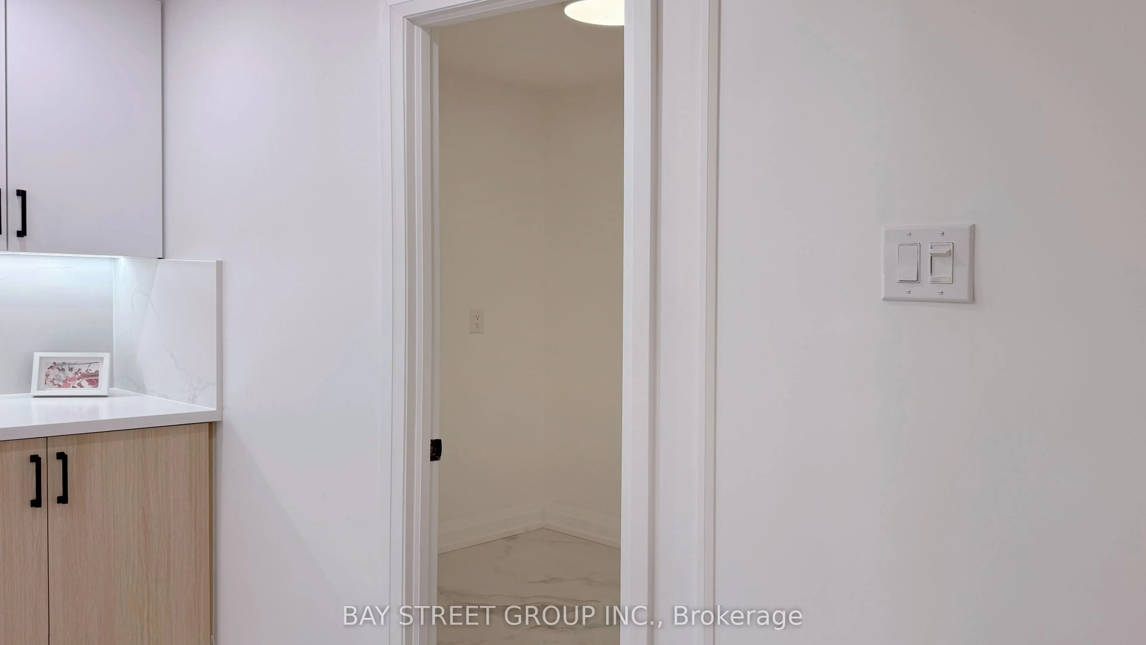 7905 Bayview Avenue, #606