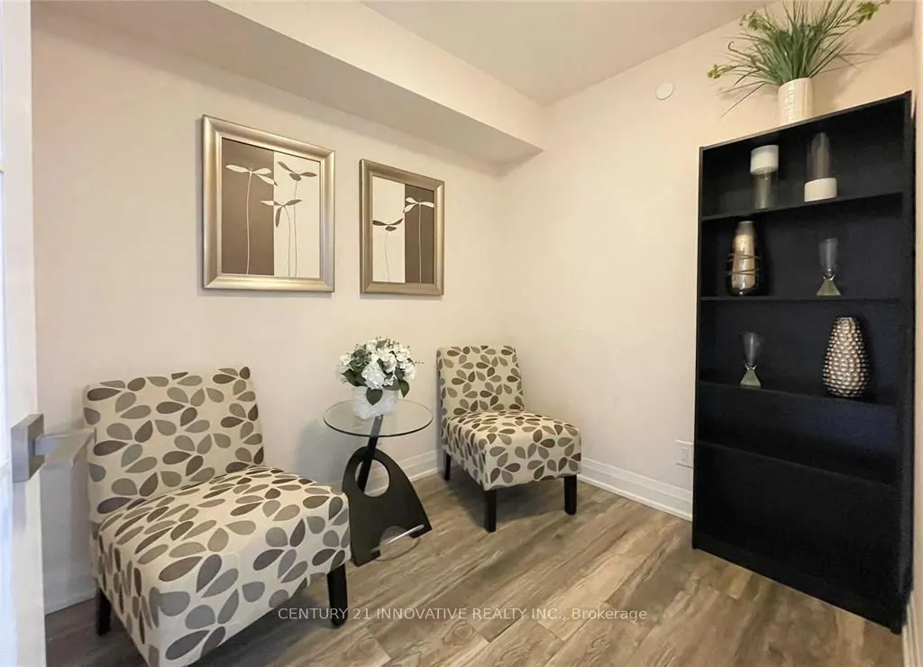 18 Uptown Drive, #718