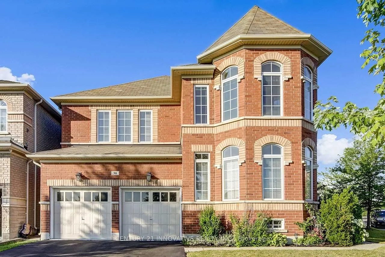 30 Albert Roffey Crescent