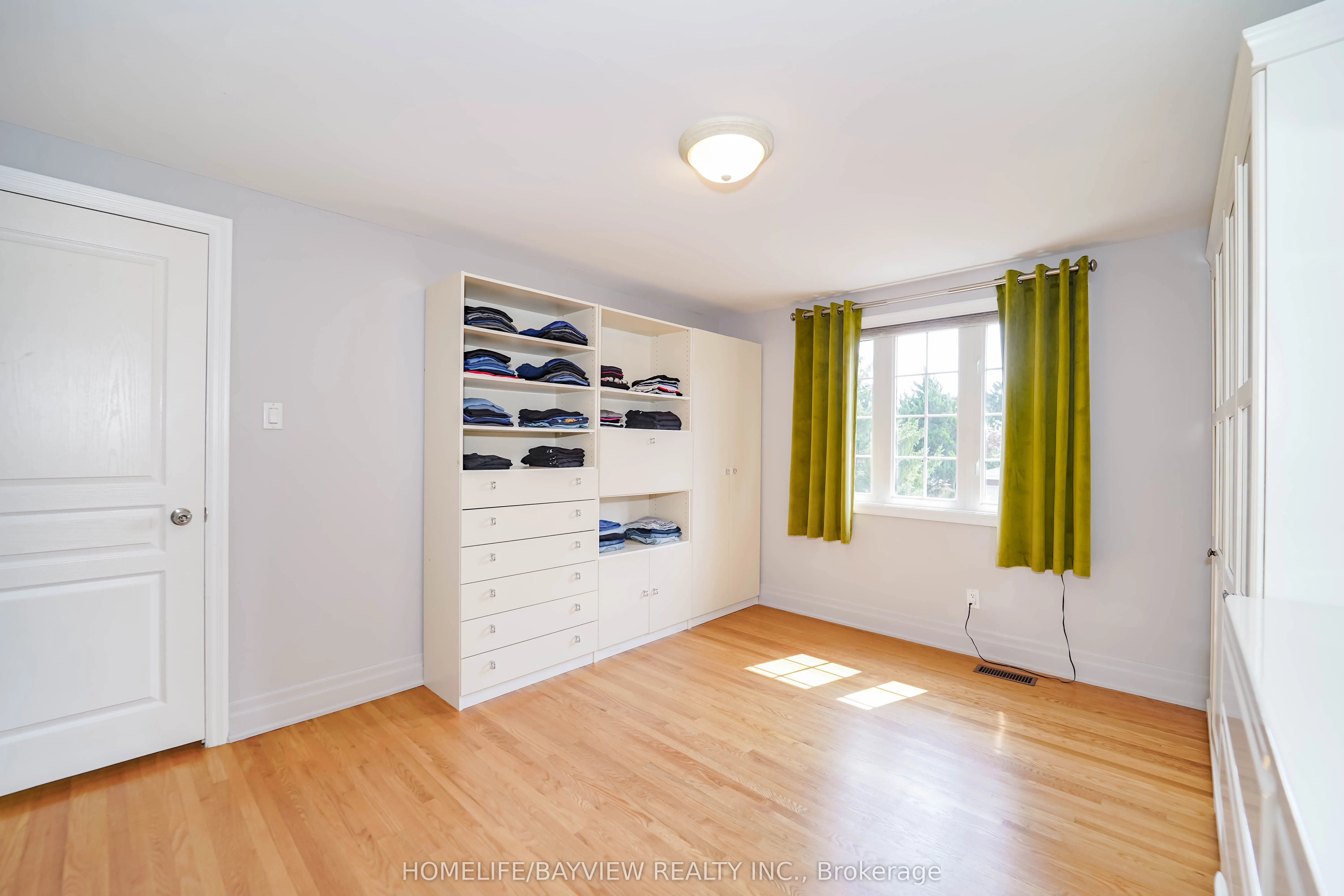 32 Silver Aspen Drive