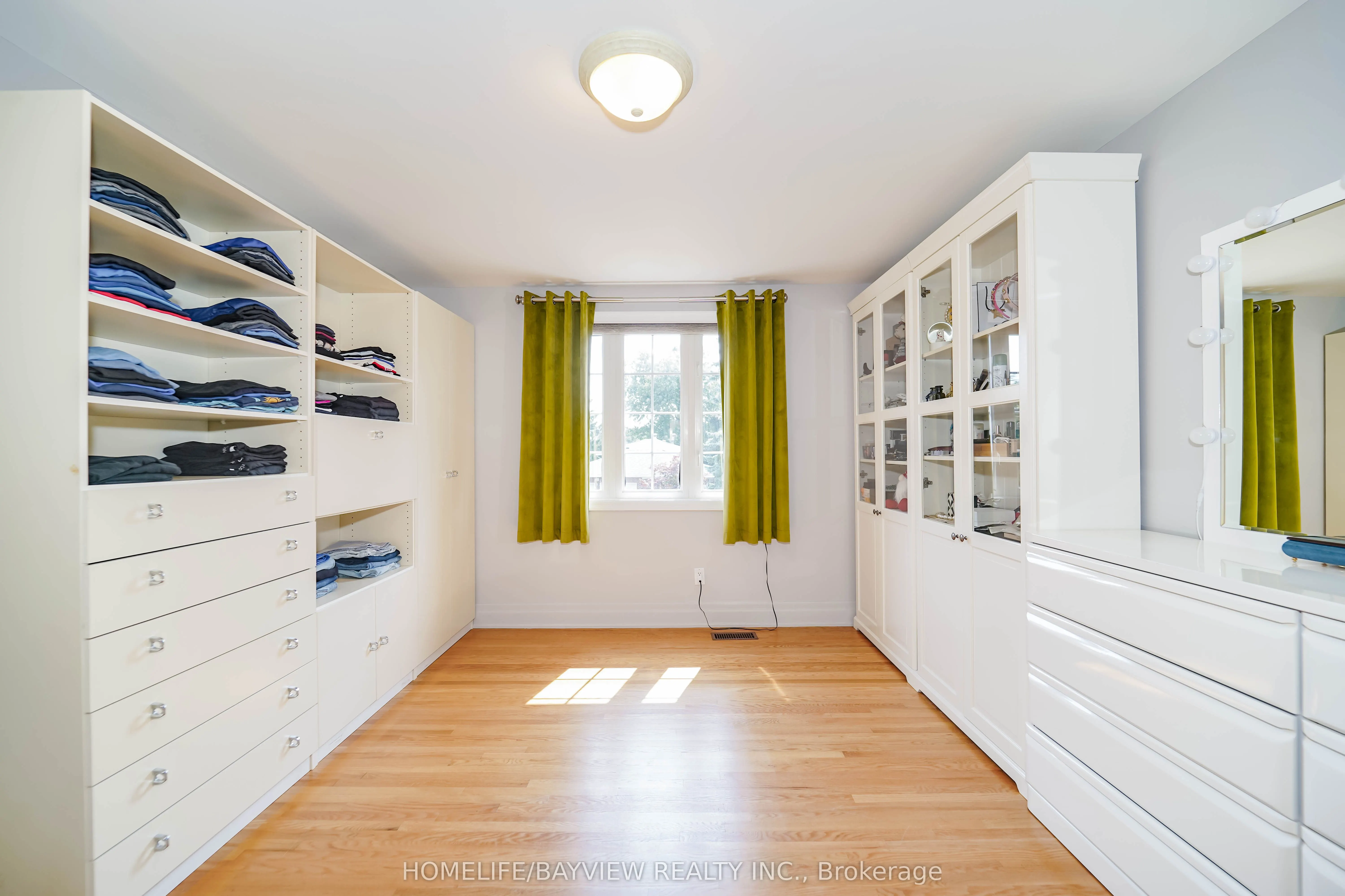 32 Silver Aspen Drive