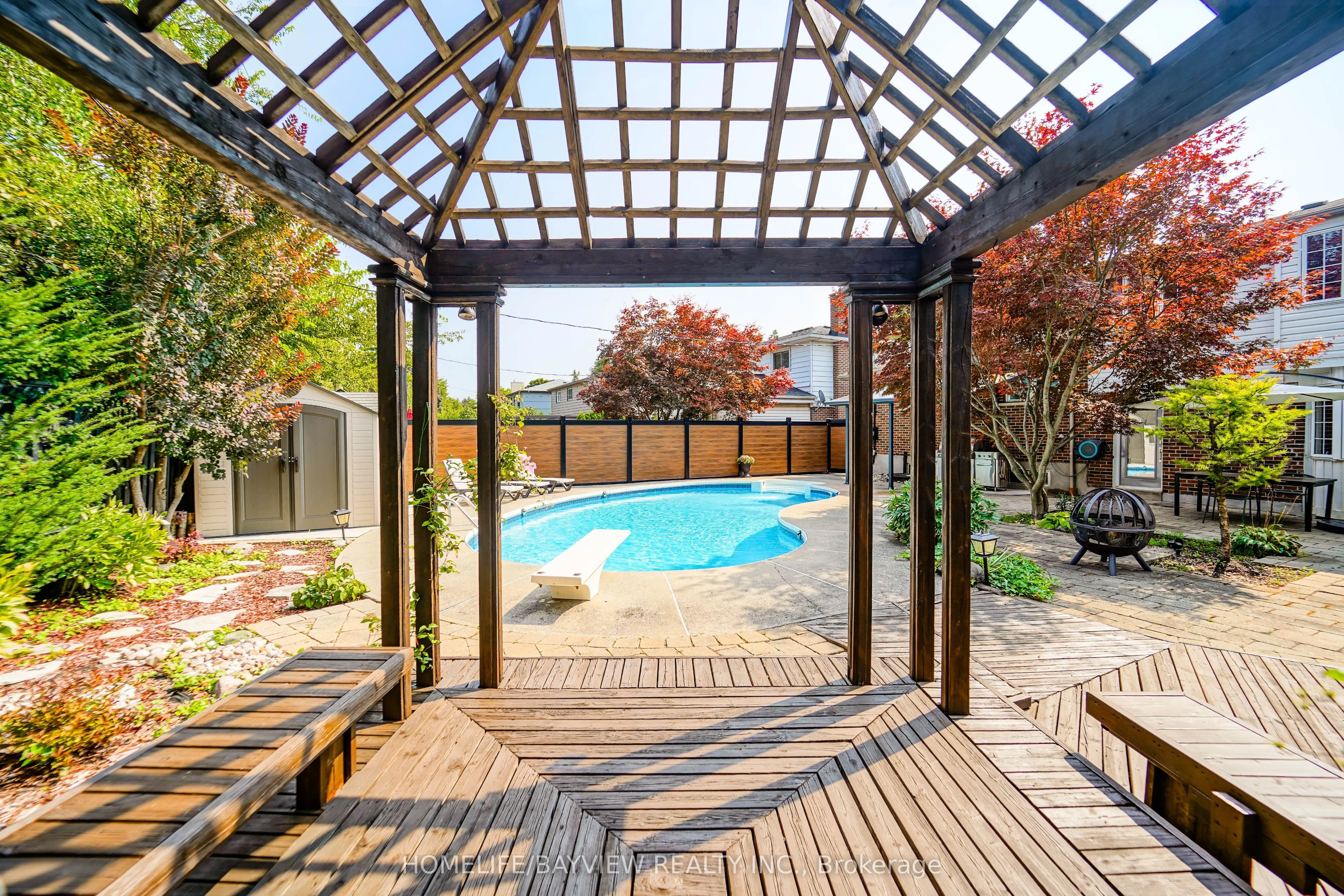 32 Silver Aspen Drive