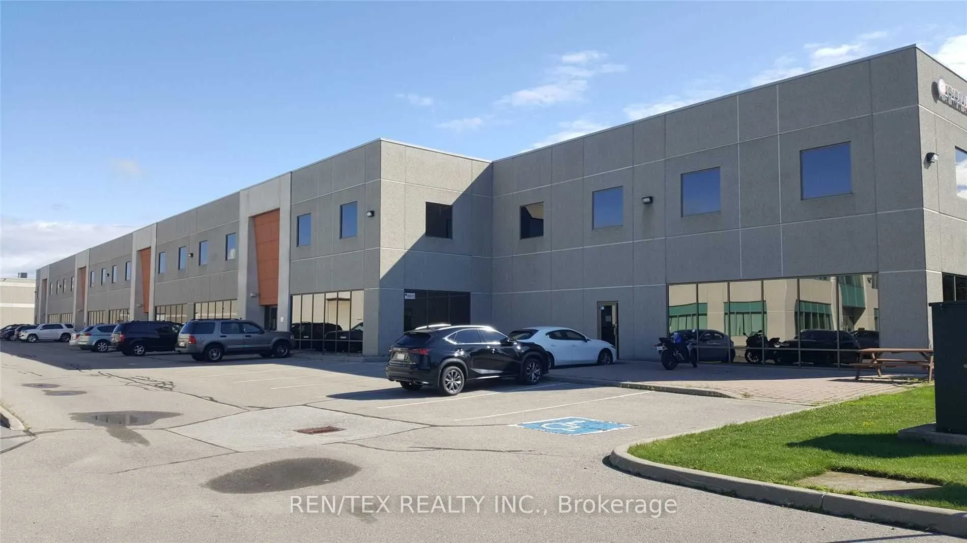 435 Four Valley Drive, #3
