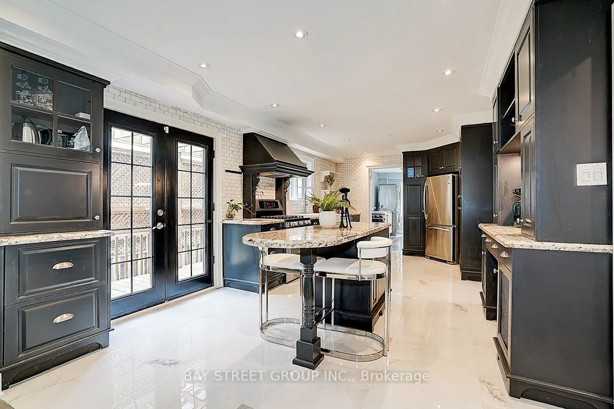 2 Riverview Road