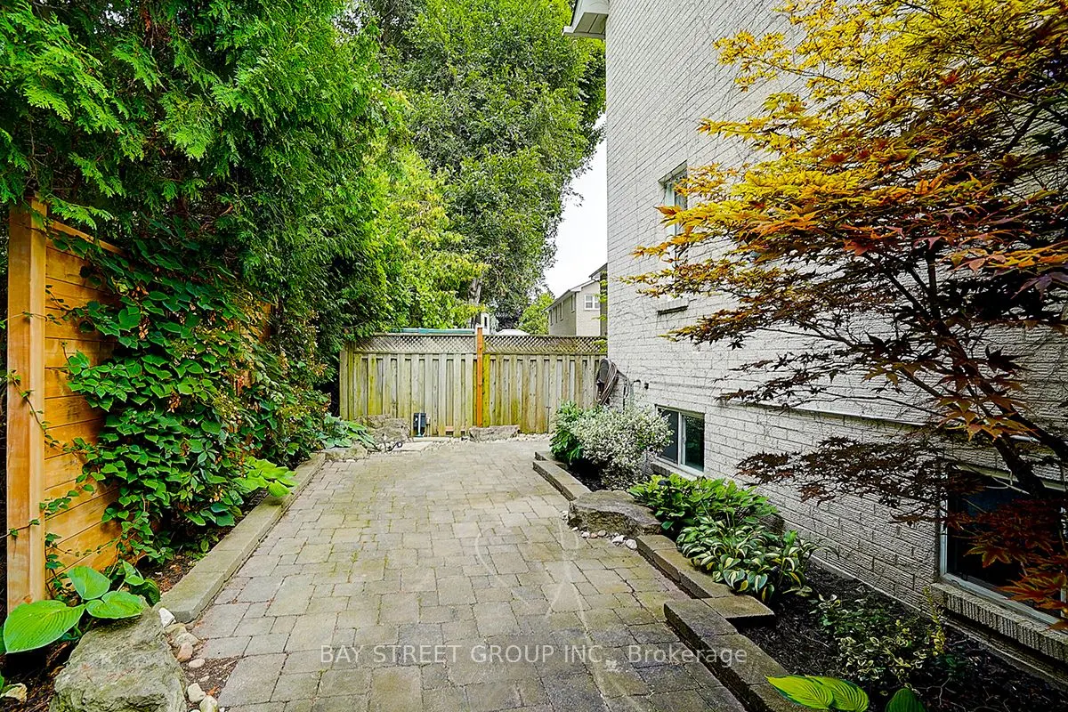 2 Riverview Road
