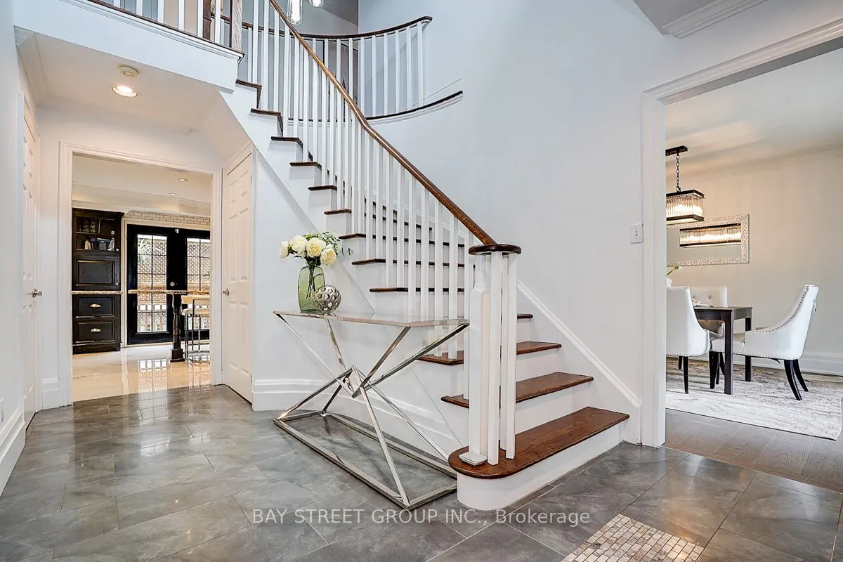 2 Riverview Road