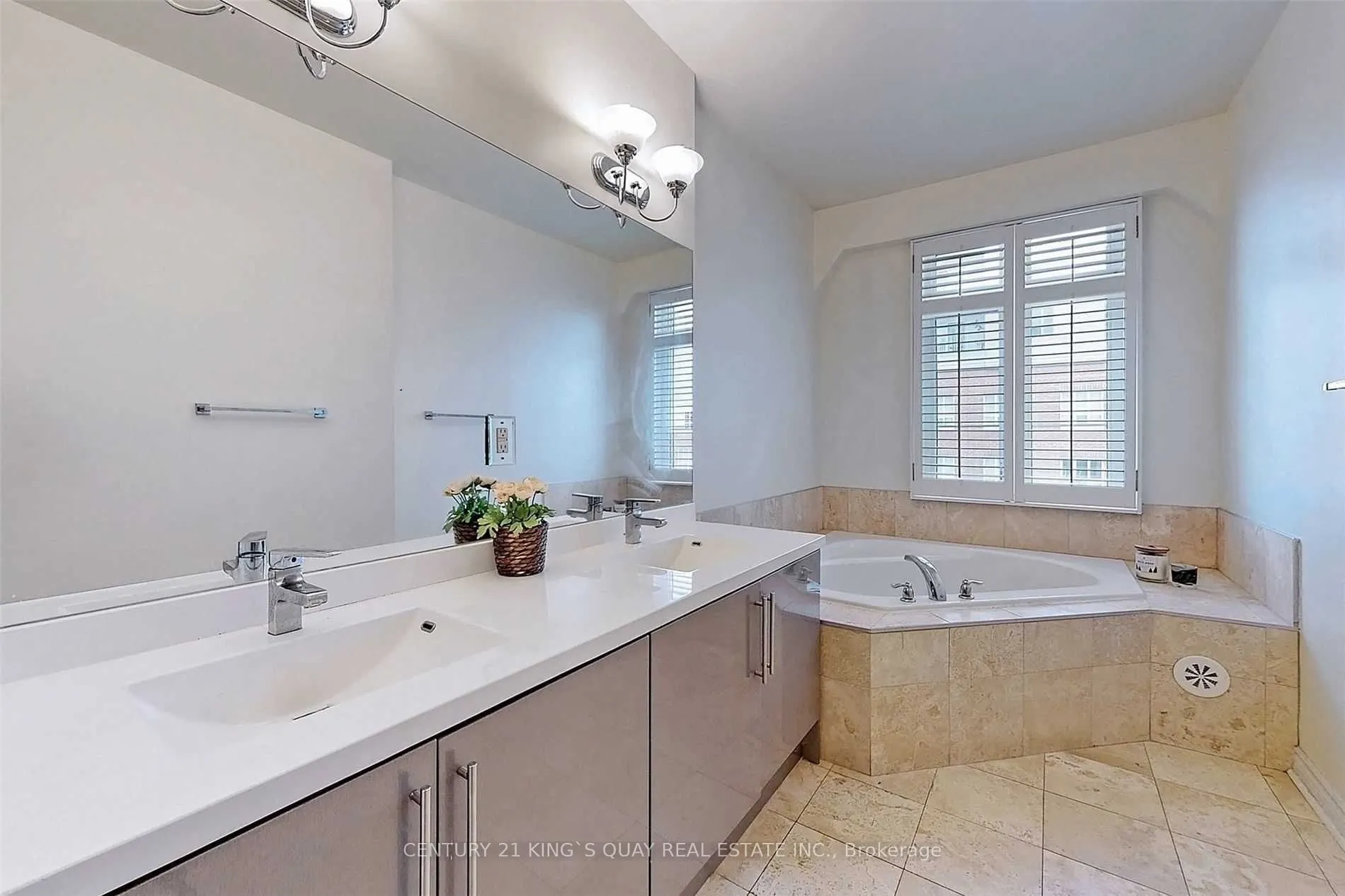 7 Brighton Place, #49