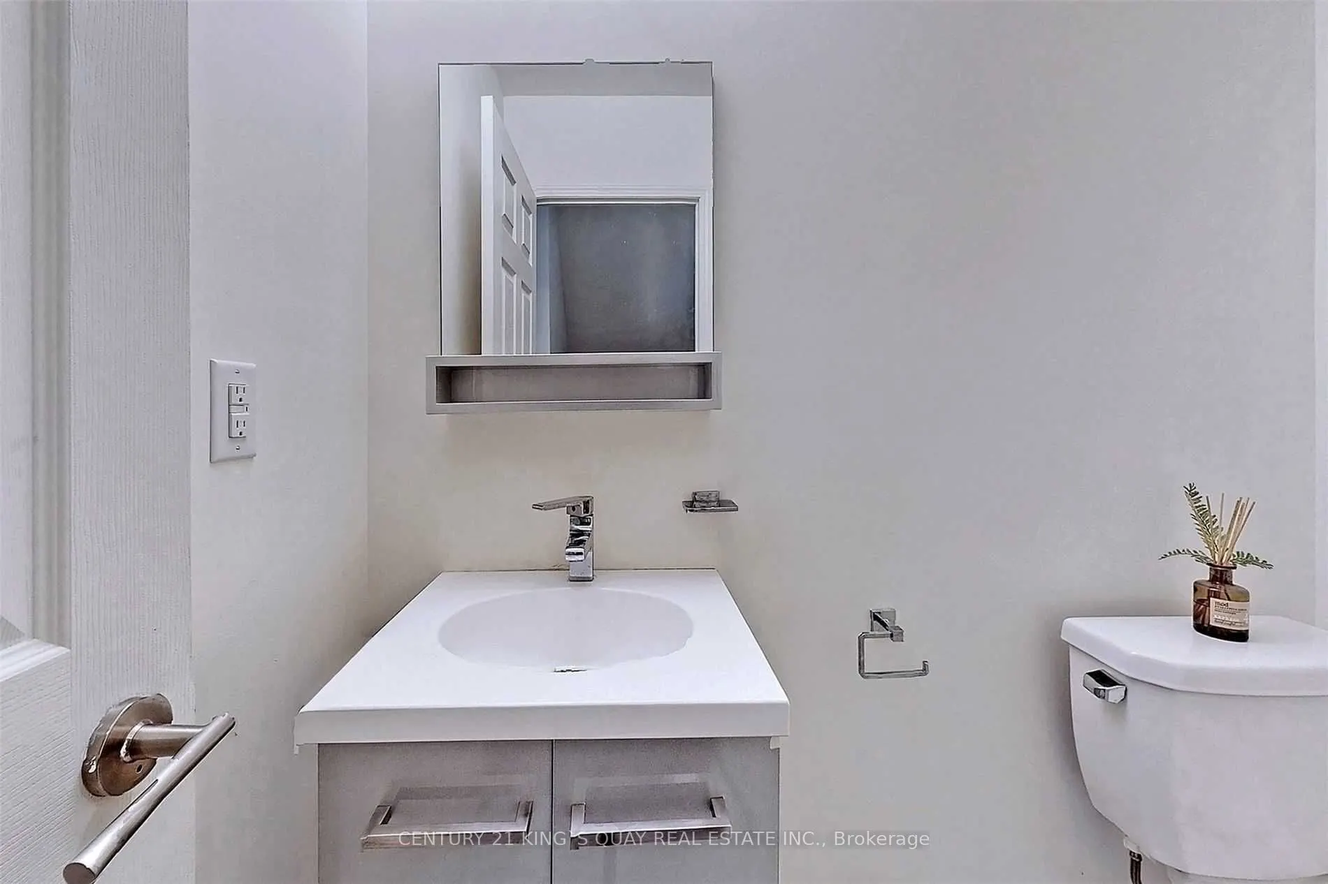 7 Brighton Place, #49