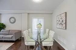 28 Greenspire Avenue