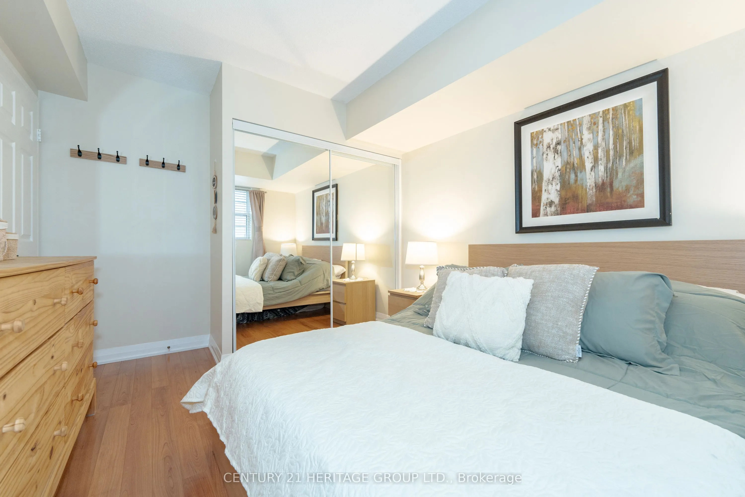 35 Hunt Avenue, #401