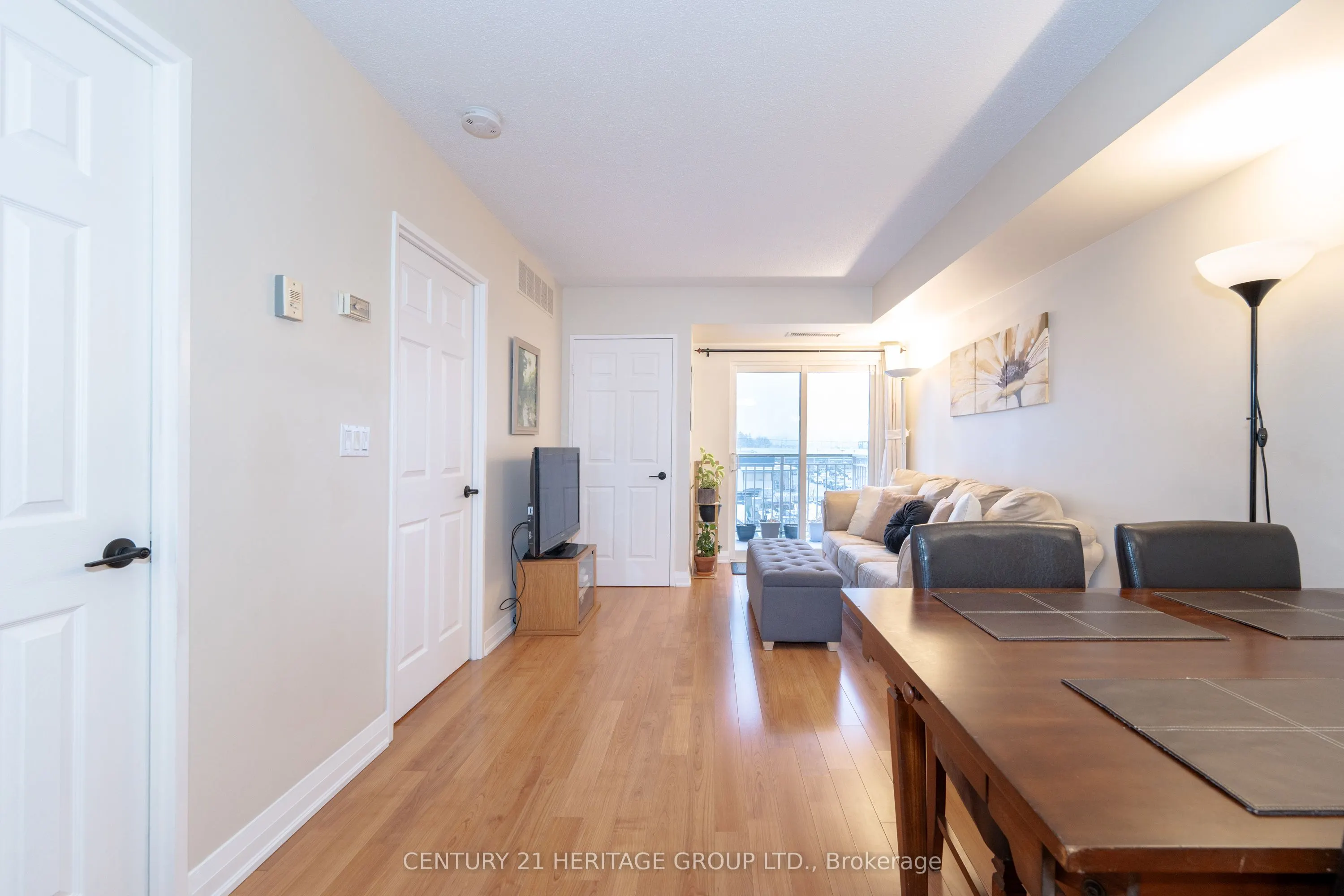 35 Hunt Avenue, #401