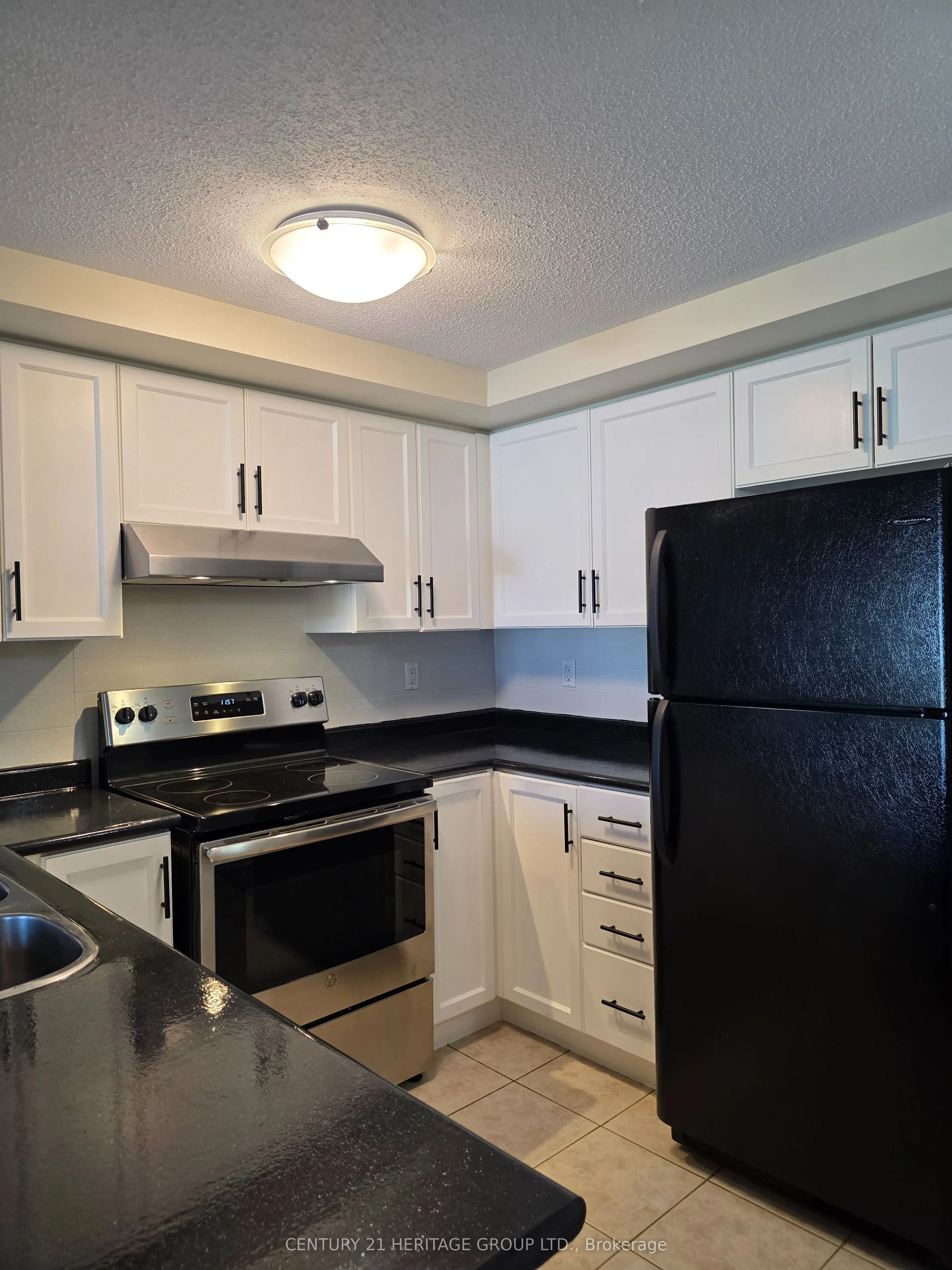 35 Hunt Avenue, #401