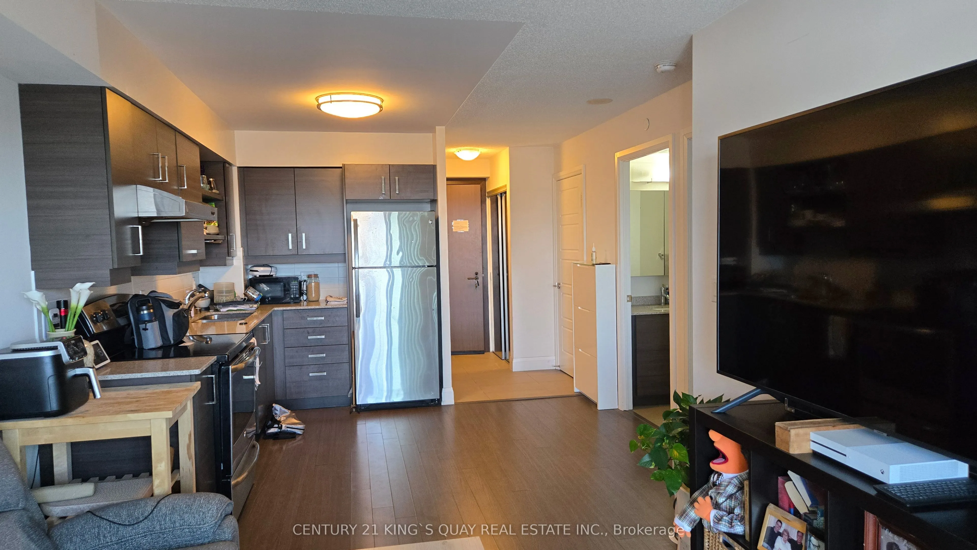 1 Uptown Drive, #1208