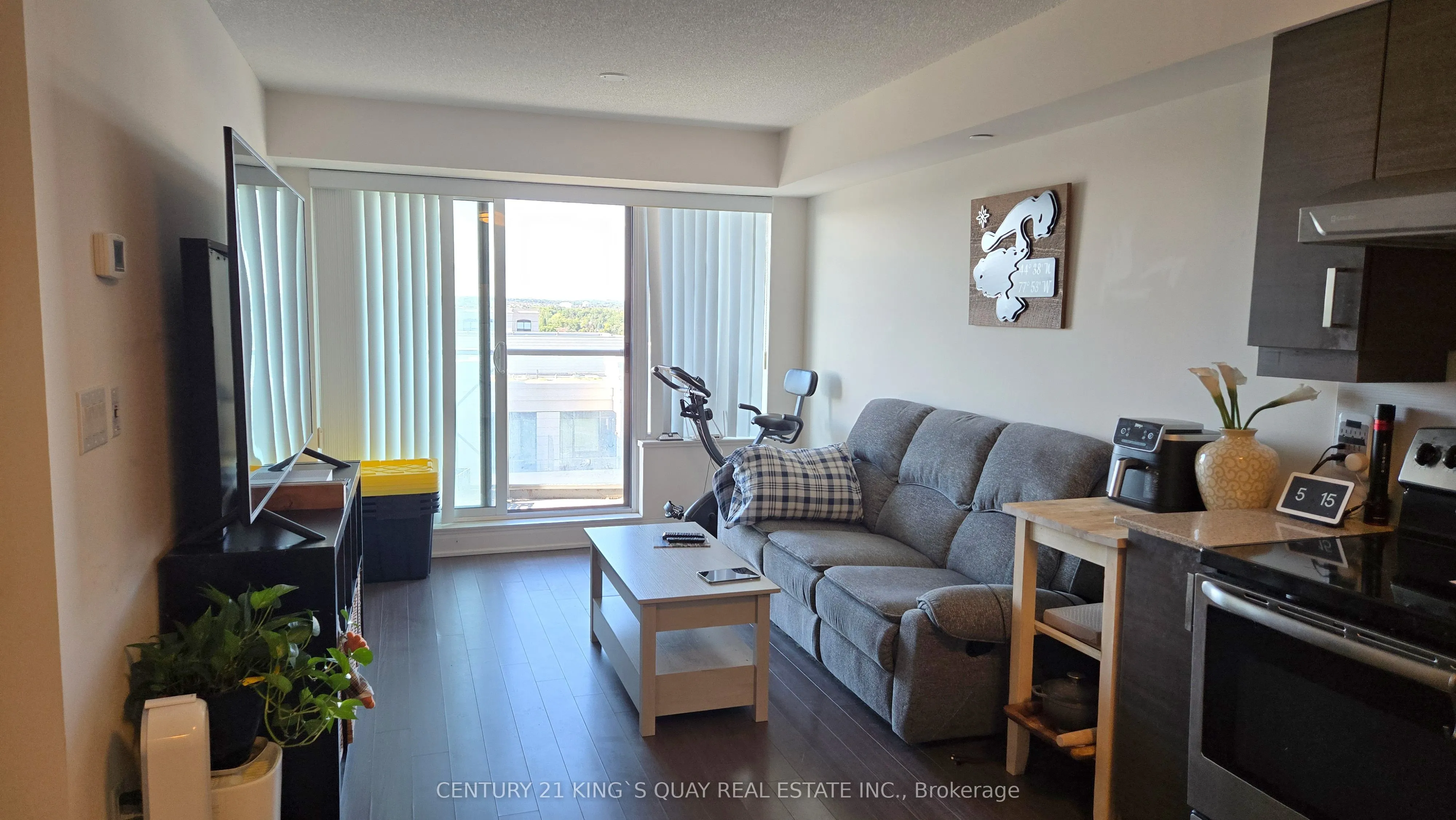 1 Uptown Drive, #1208