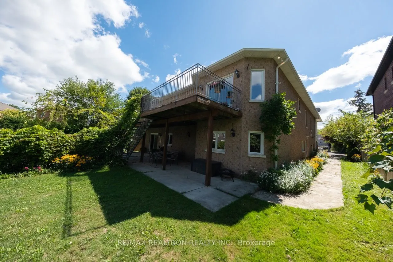 36A Puccini Drive