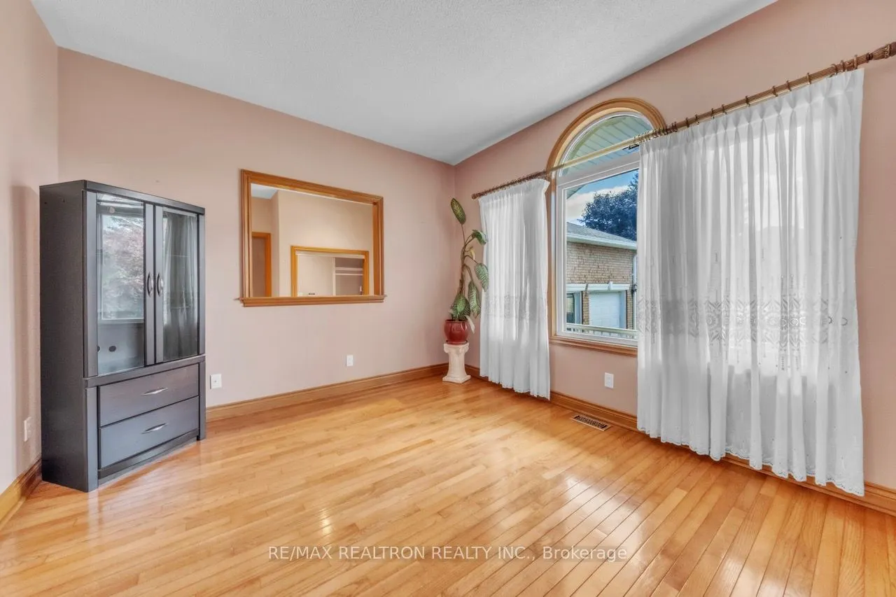 36A Puccini Drive