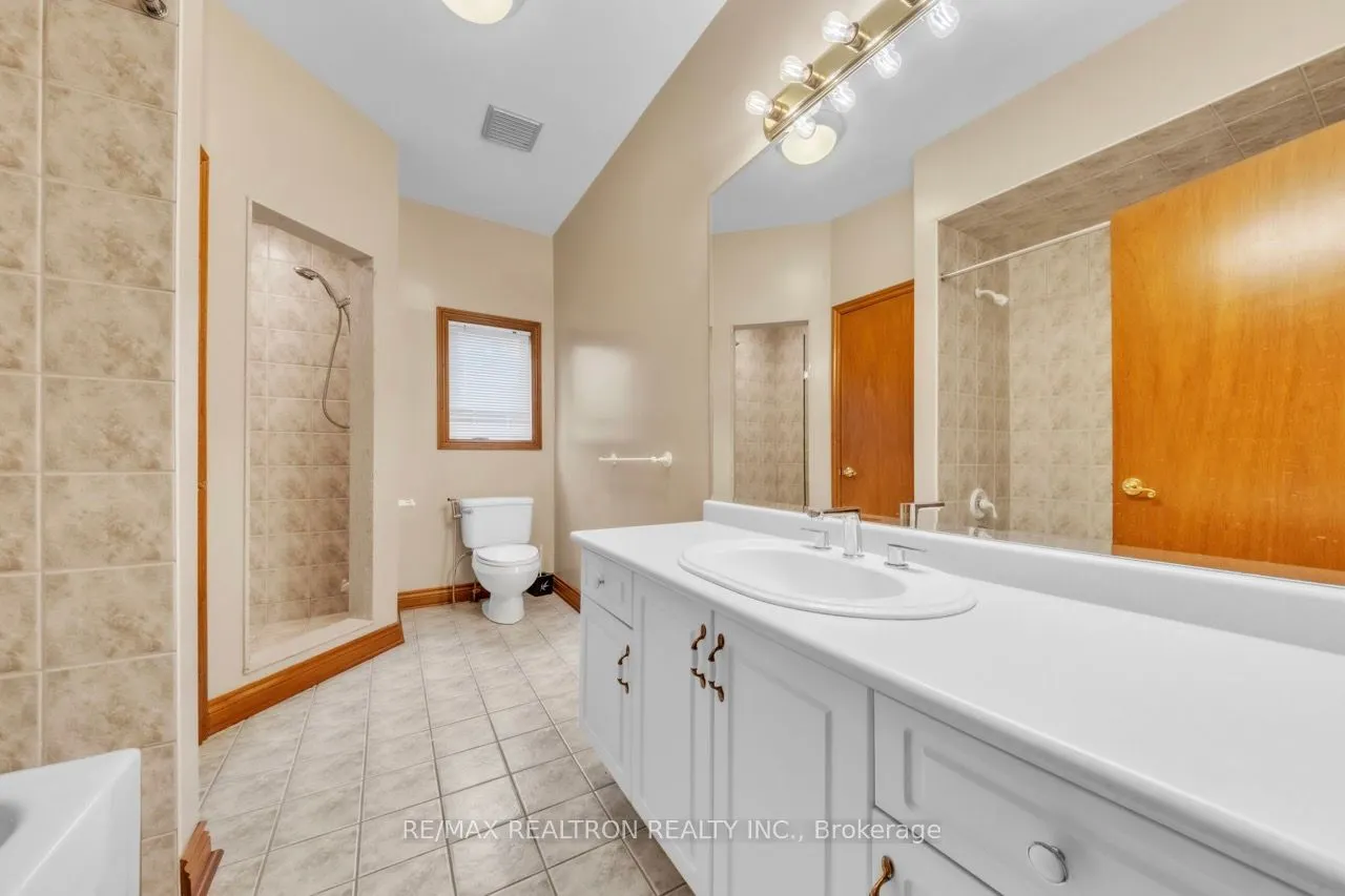 36A Puccini Drive