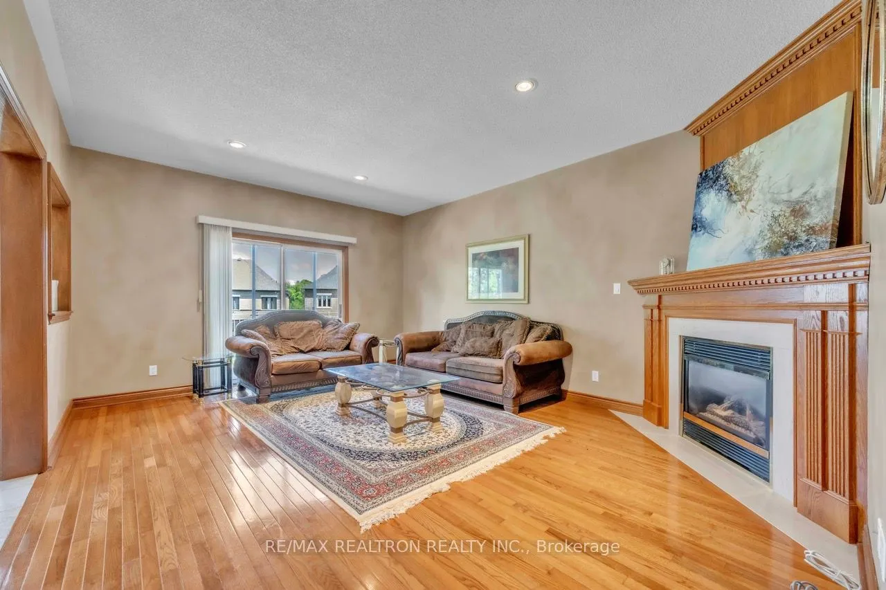 36A Puccini Drive