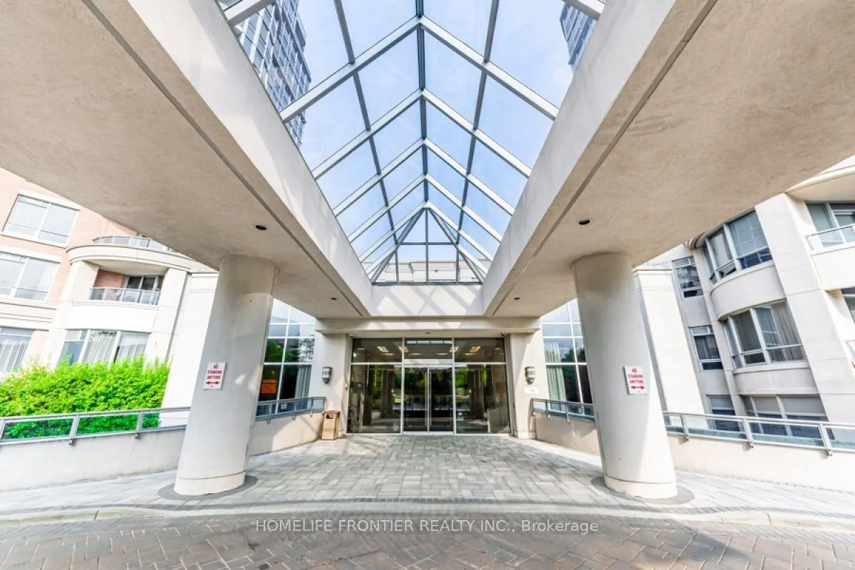 33 Cox Boulevard, #826