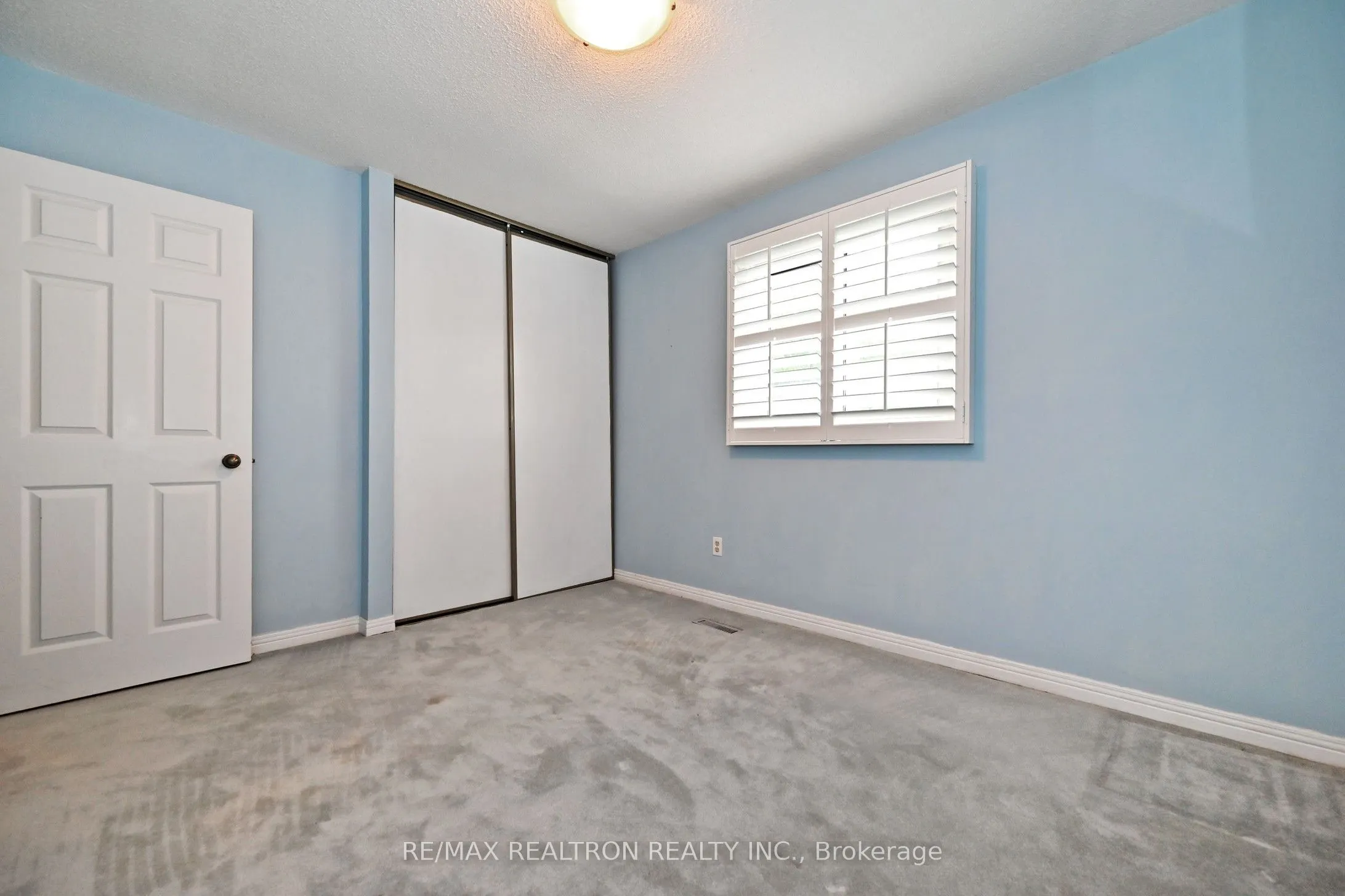 143 Spring Gate Boulevard