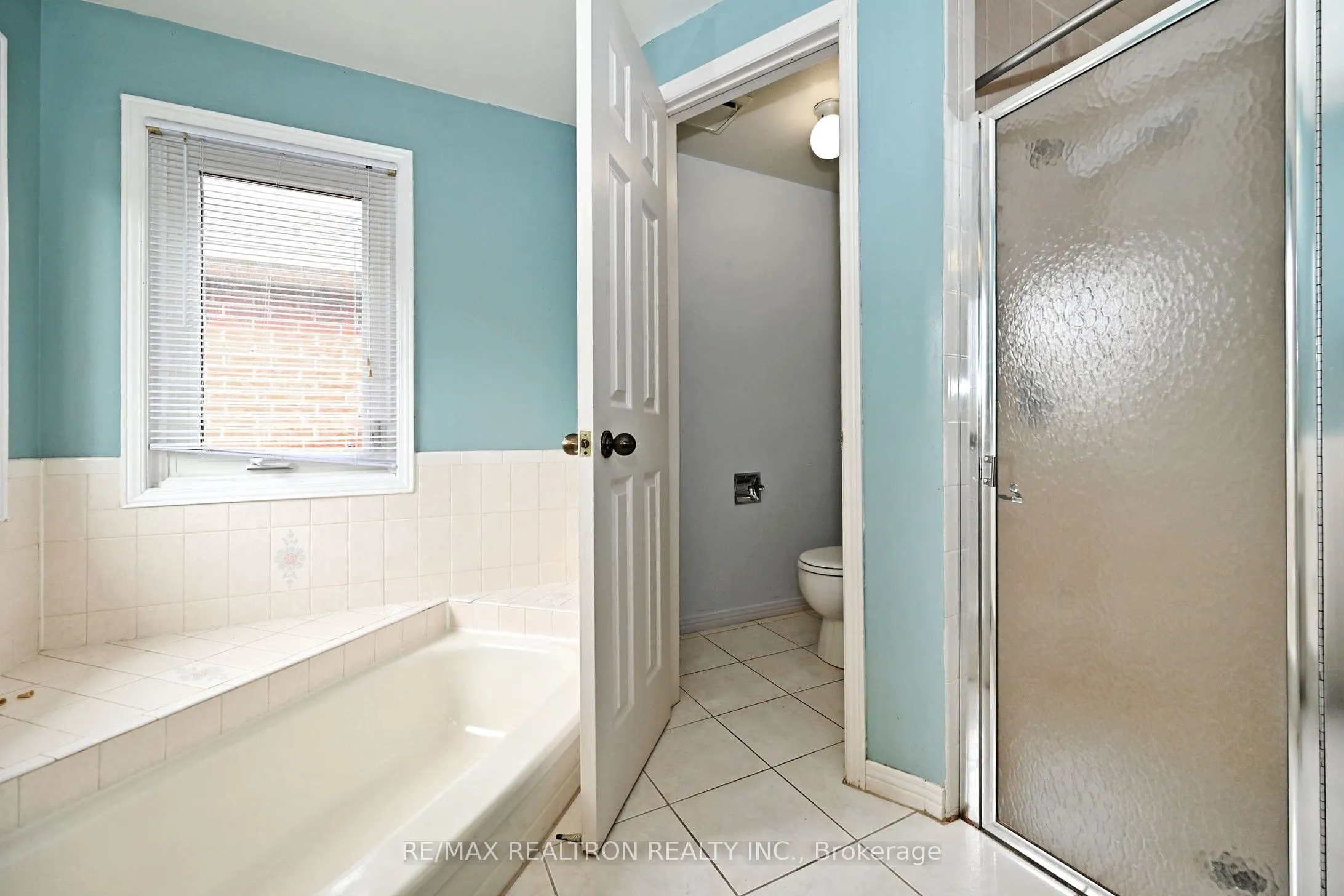143 Spring Gate Boulevard