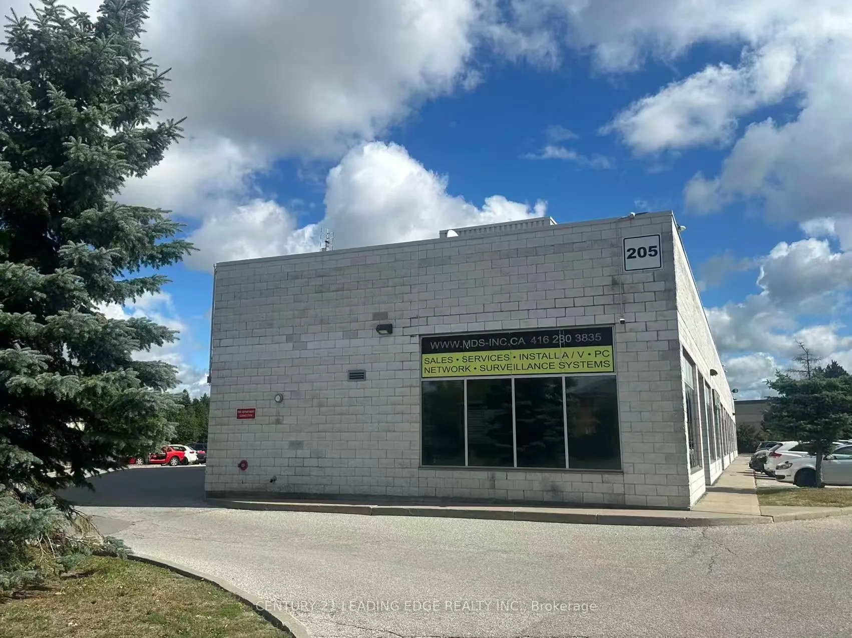 205 Clayton Drive, #10