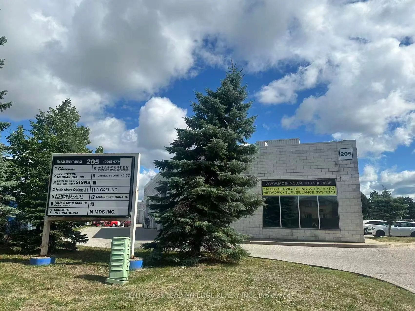 205 Clayton Drive, #10