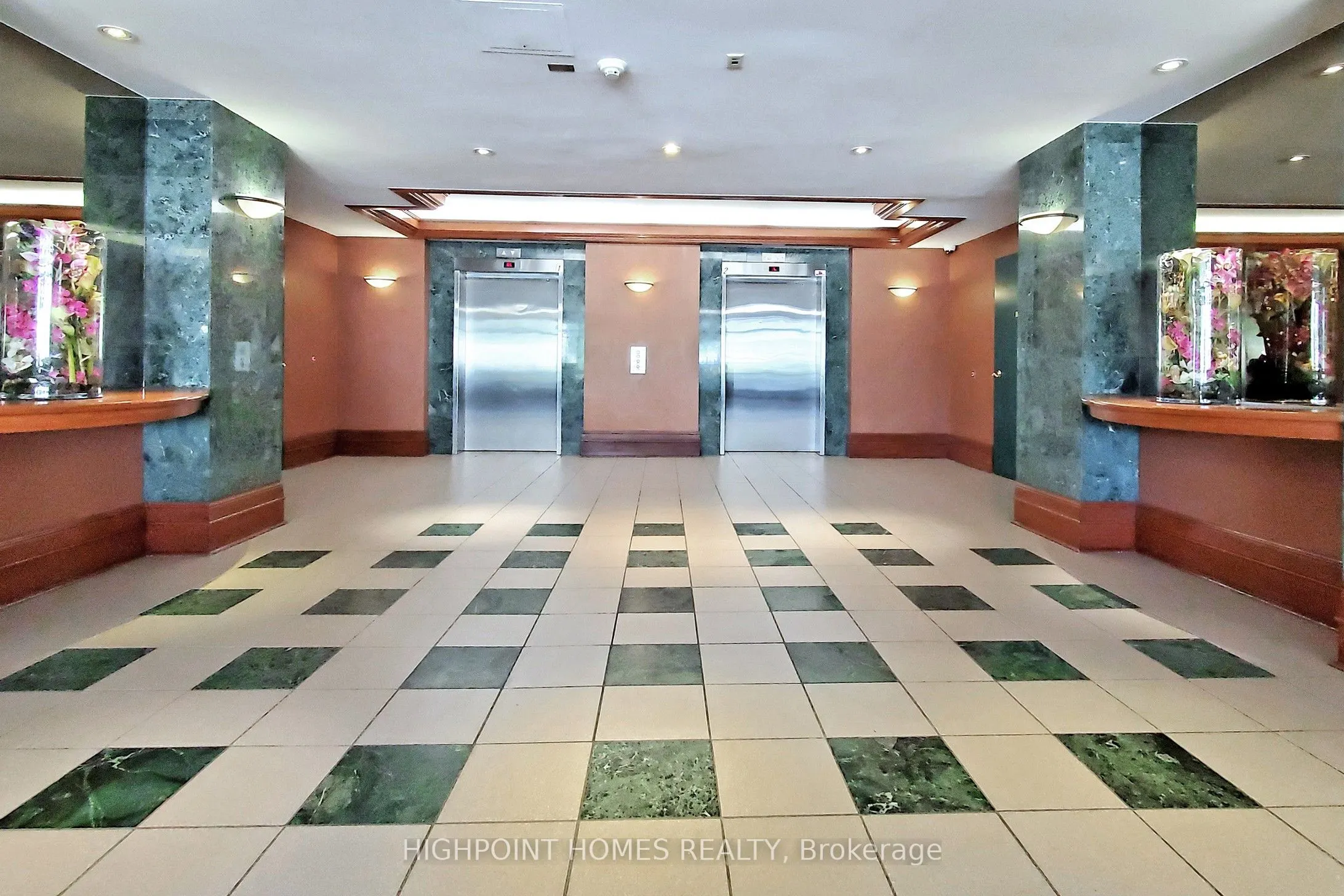 175 Cedar Avenue, ##714