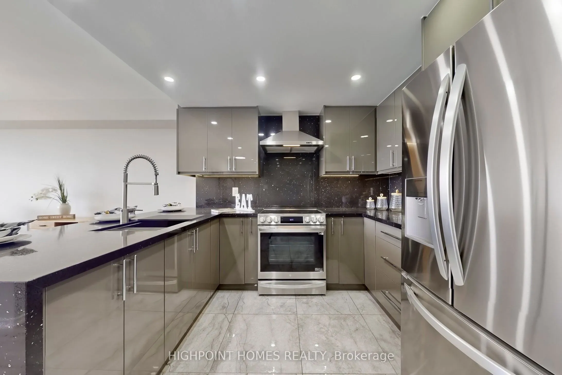 175 Cedar Avenue, ##714