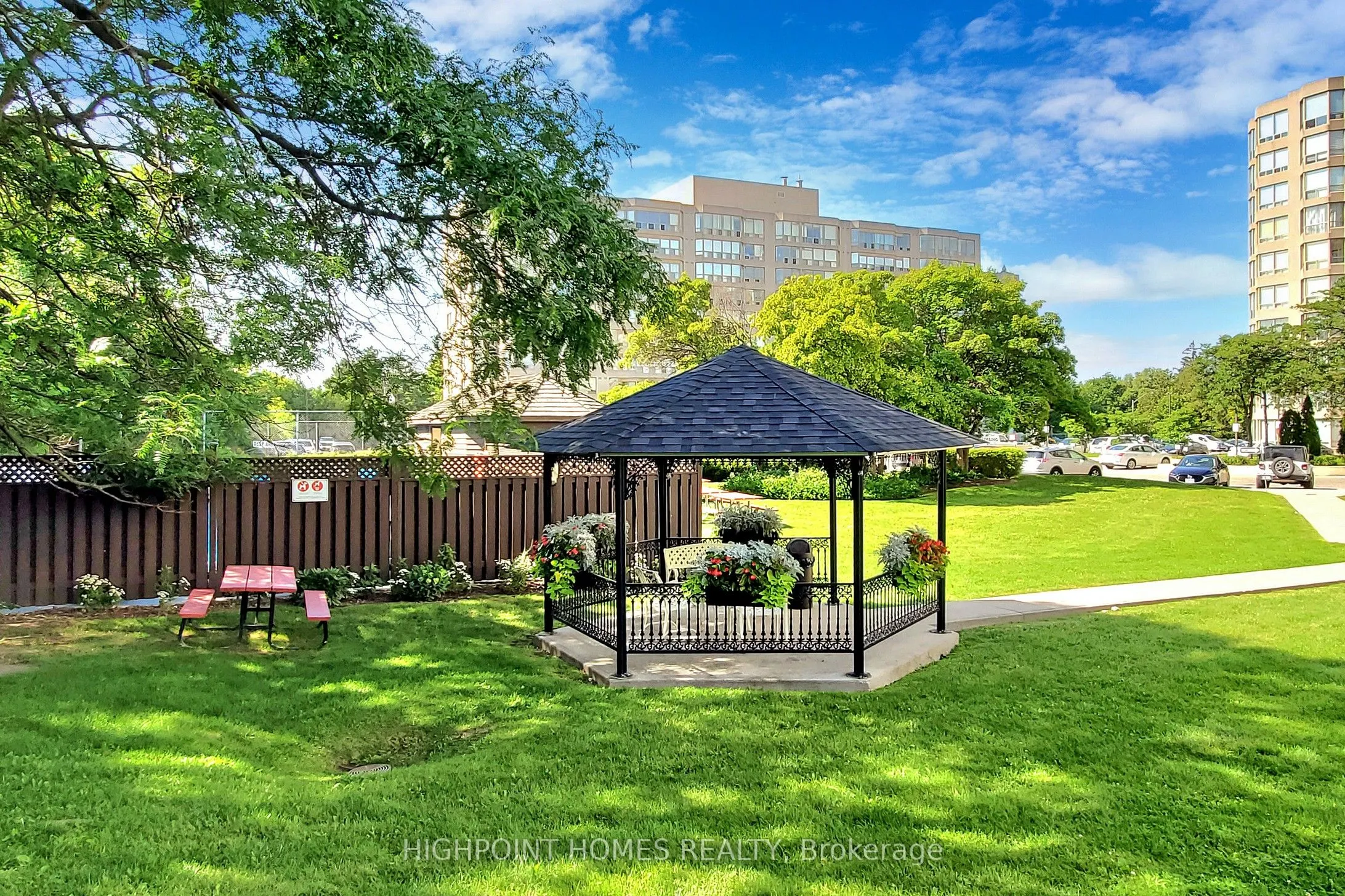 175 Cedar Avenue, ##714