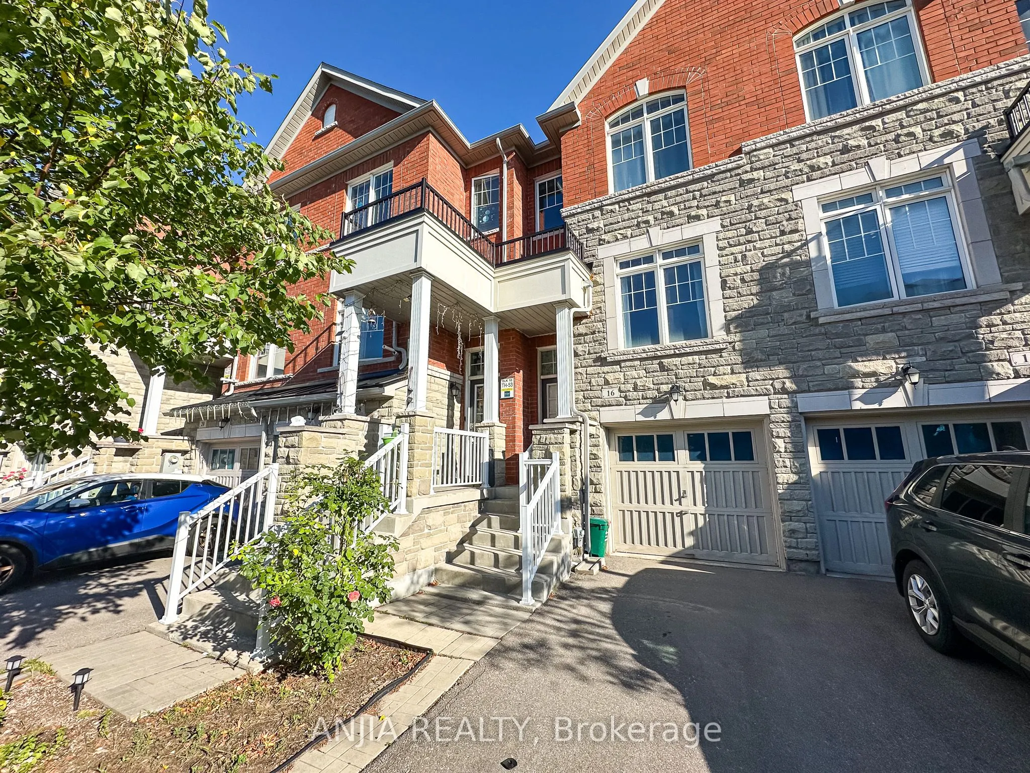 16 Weidman Lane