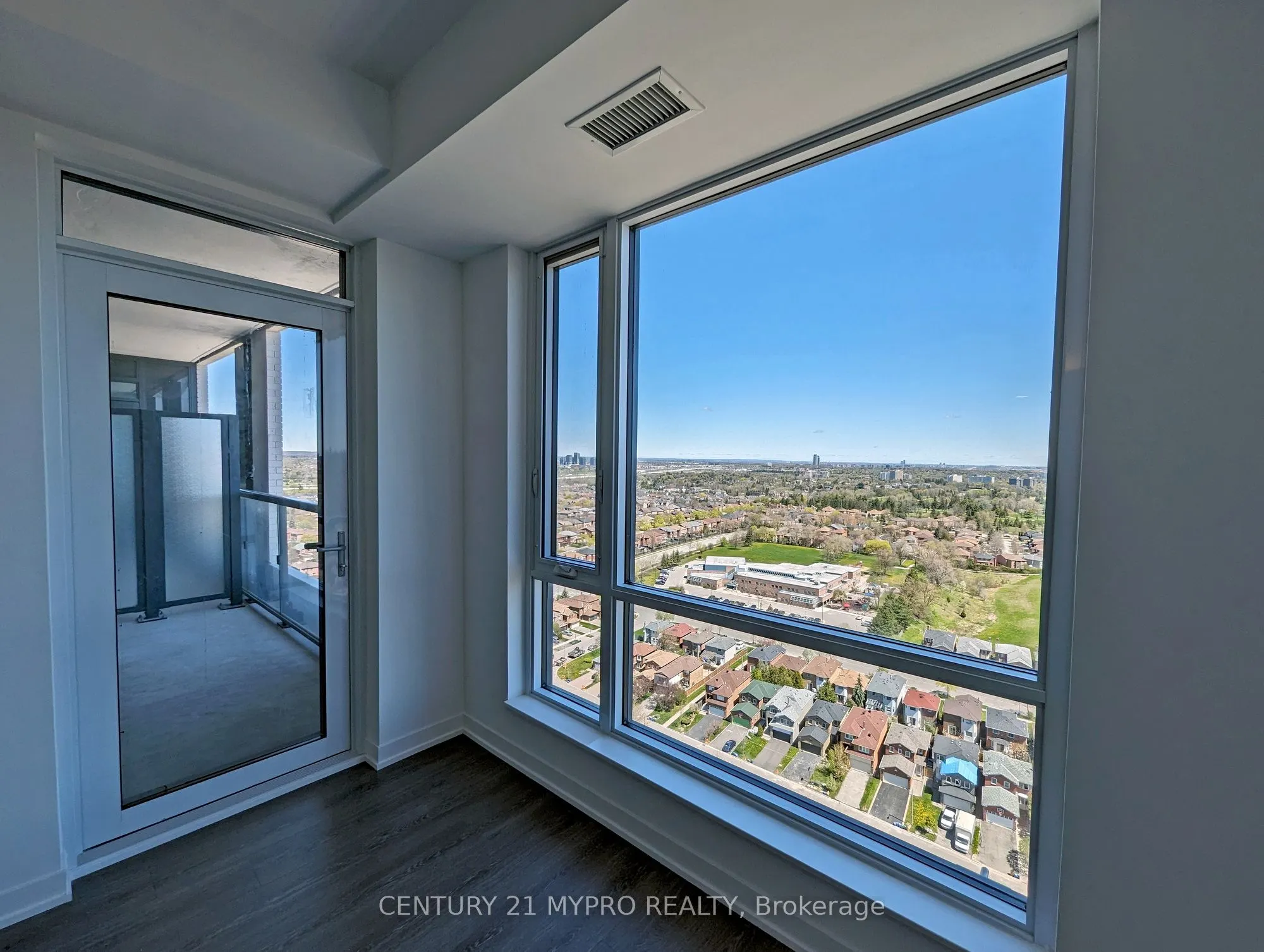 7950 Bathurst Street, #B2205