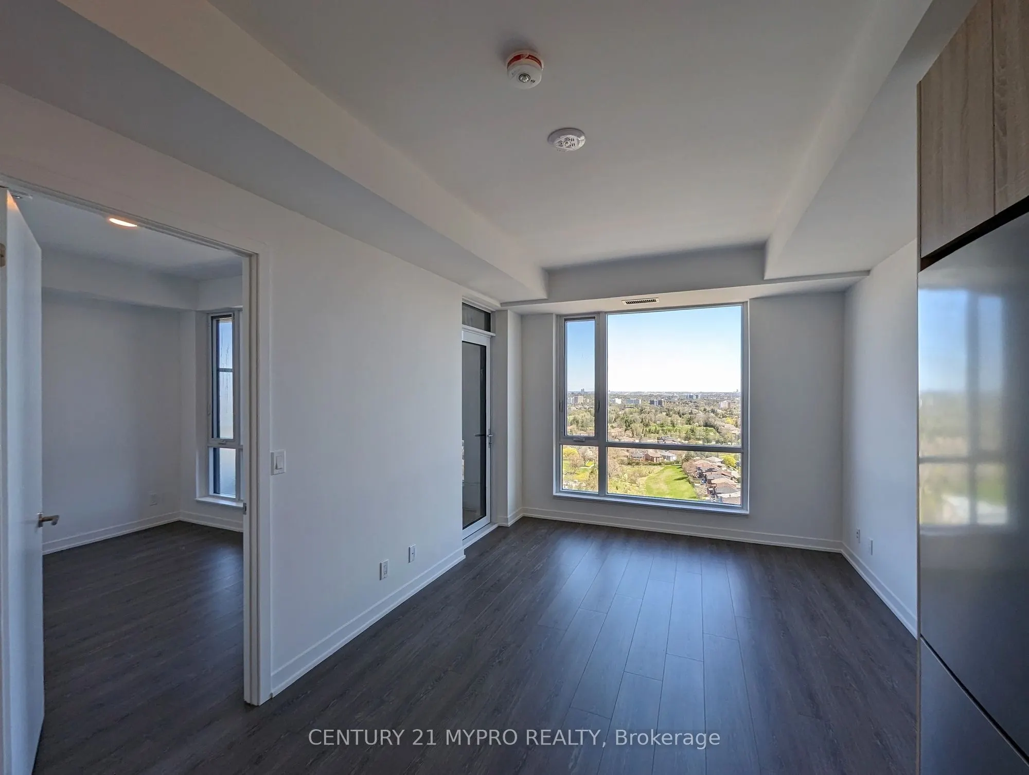 7950 Bathurst Street, #B2205