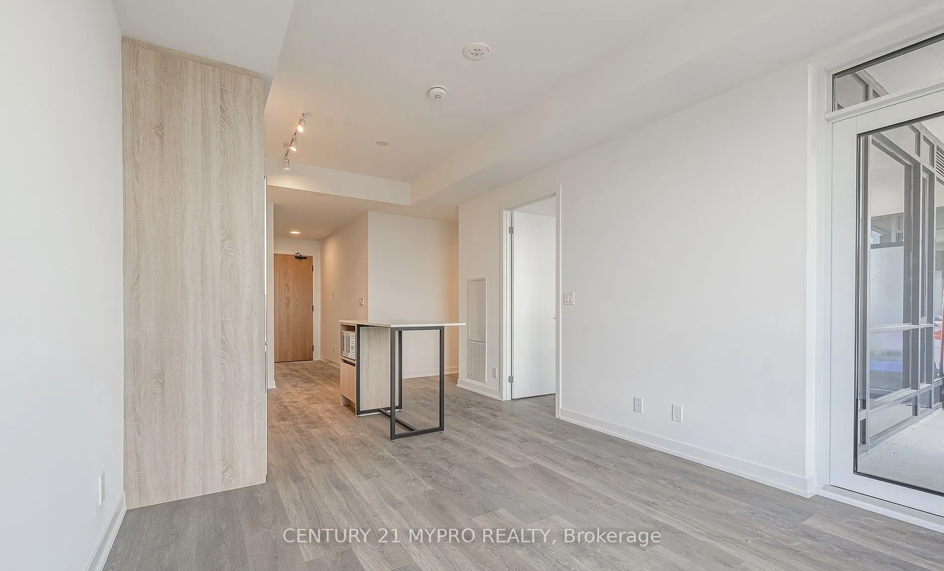 7950 Bathurst Street, #B2205