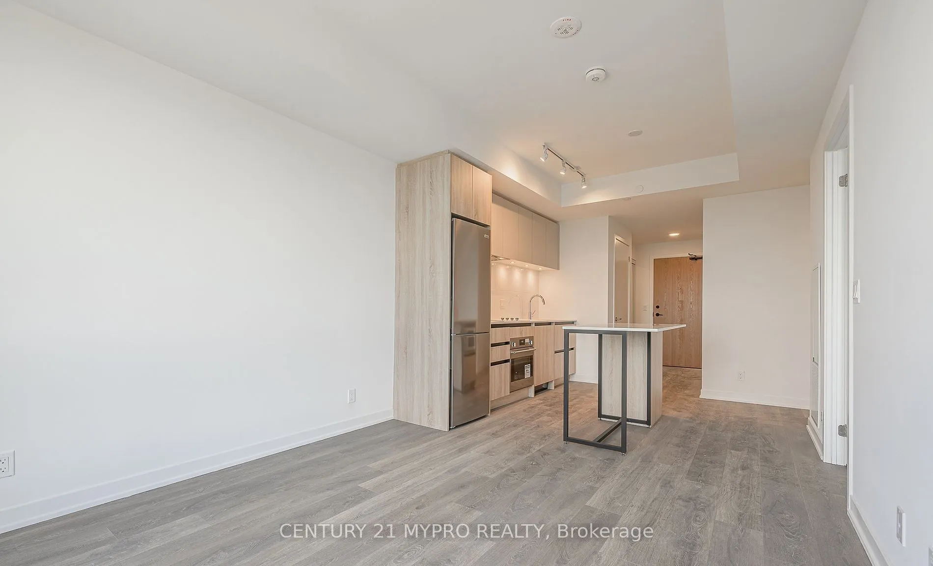 7950 Bathurst Street, #B2205