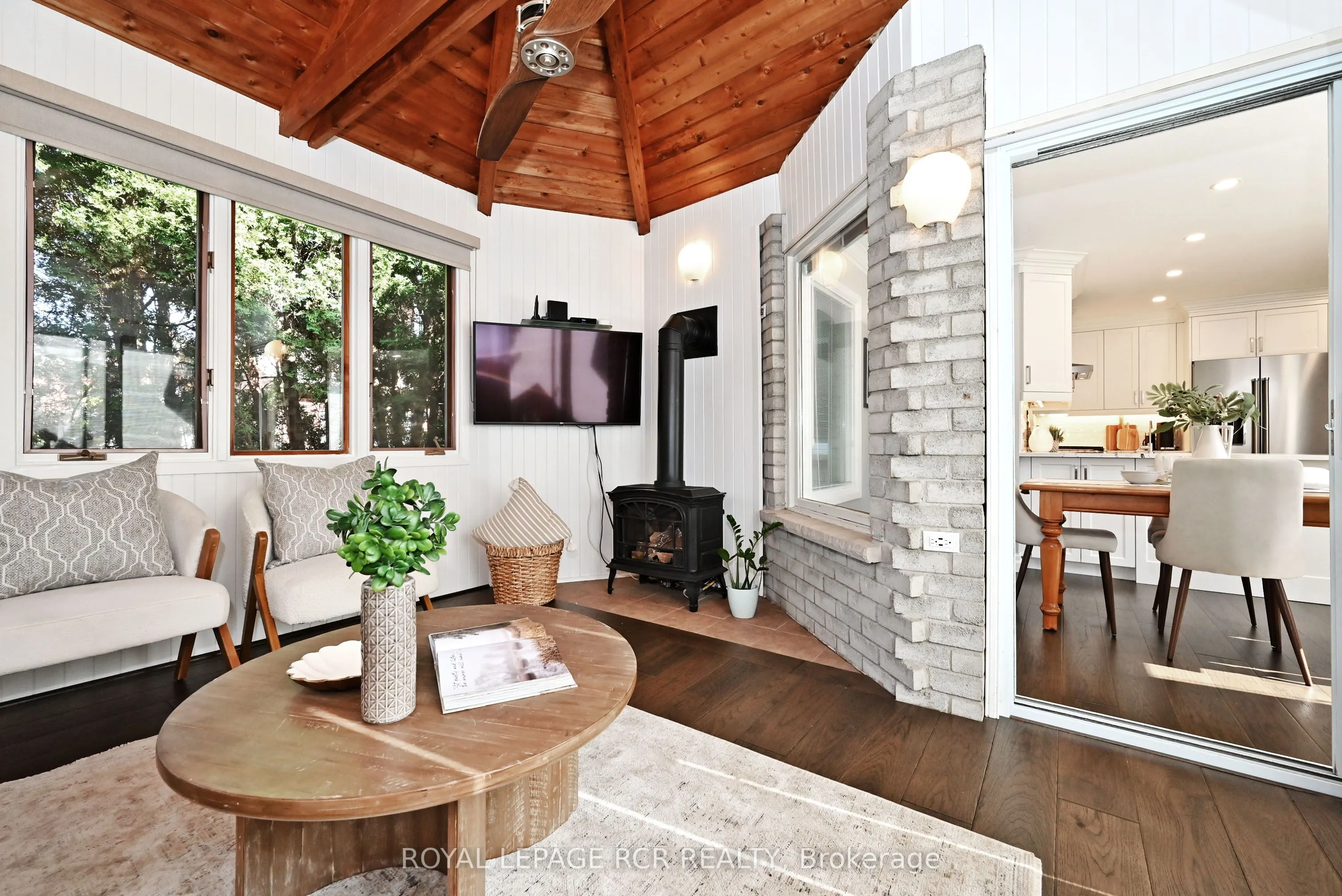 24 Murdock Avenue