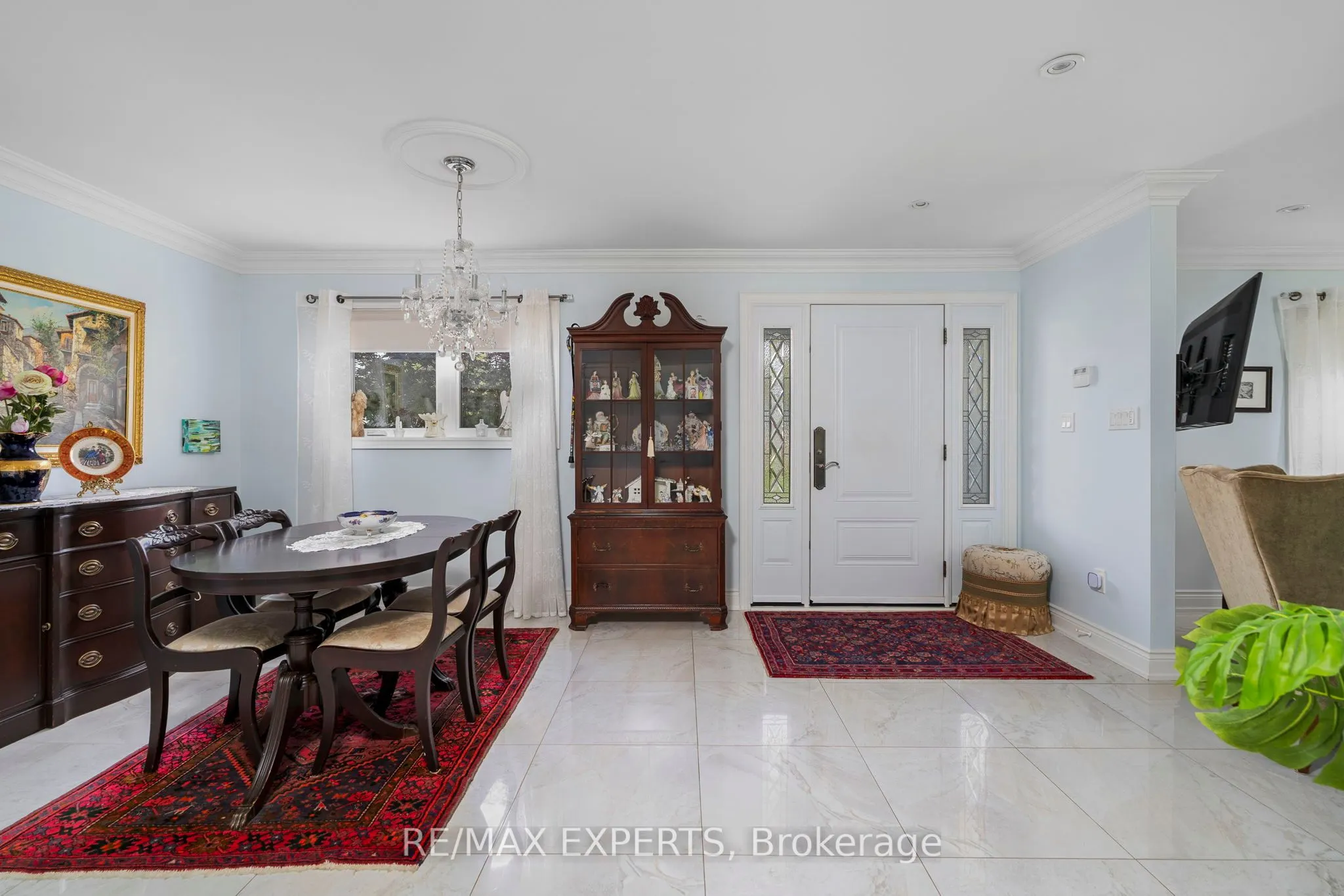 76 Bachley Crescent