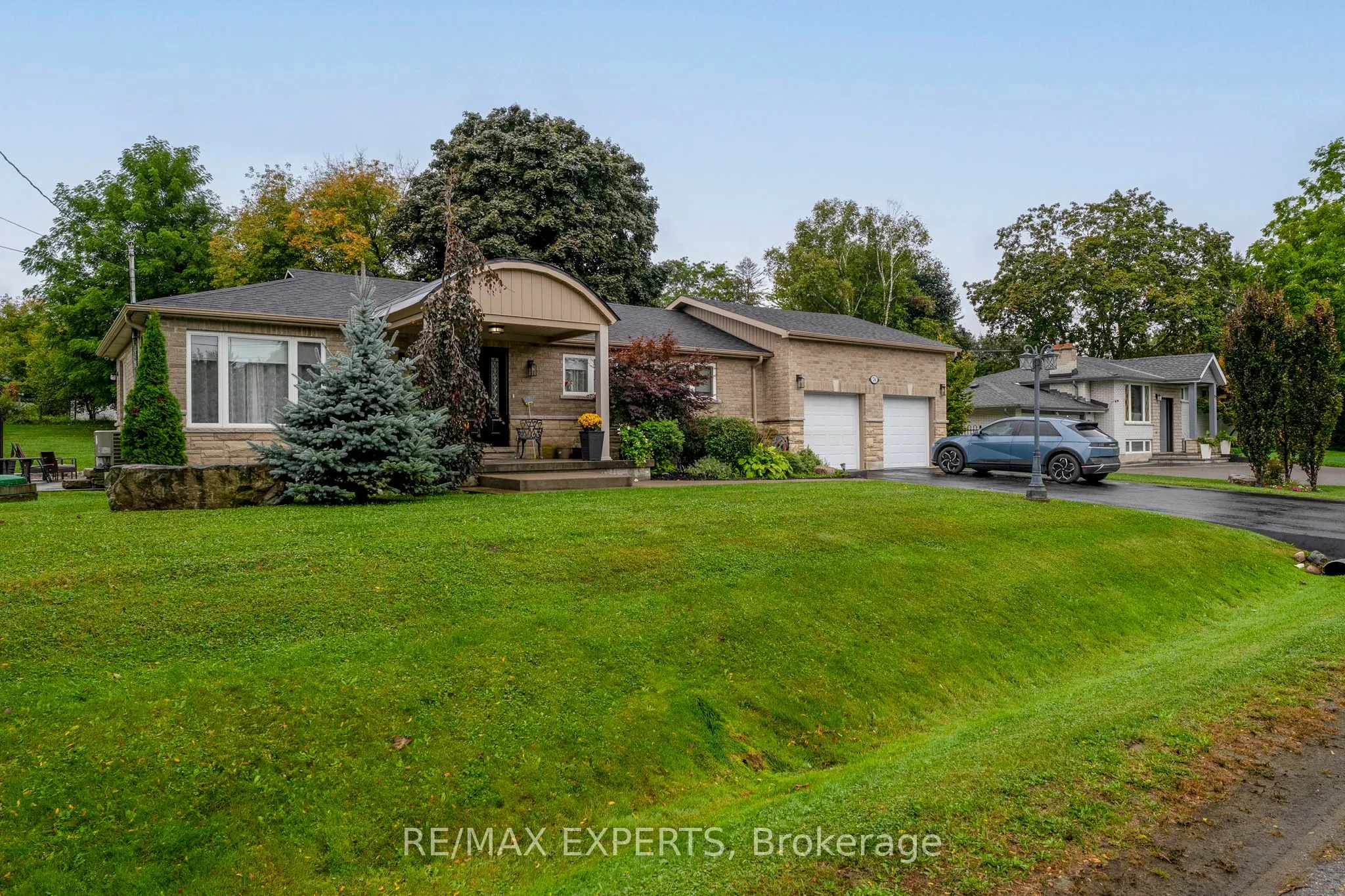76 Bachley Crescent