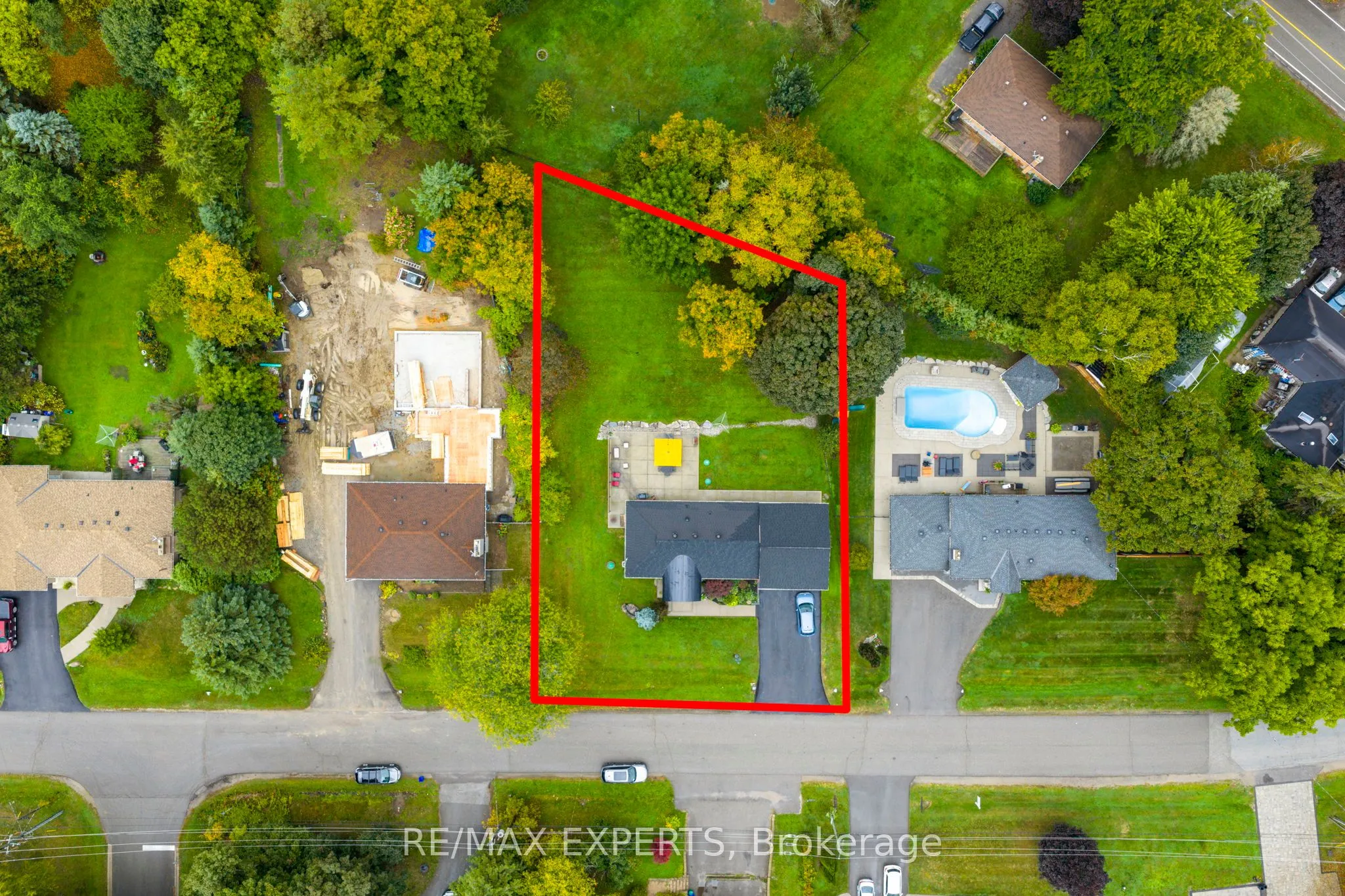 76 Bachley Crescent