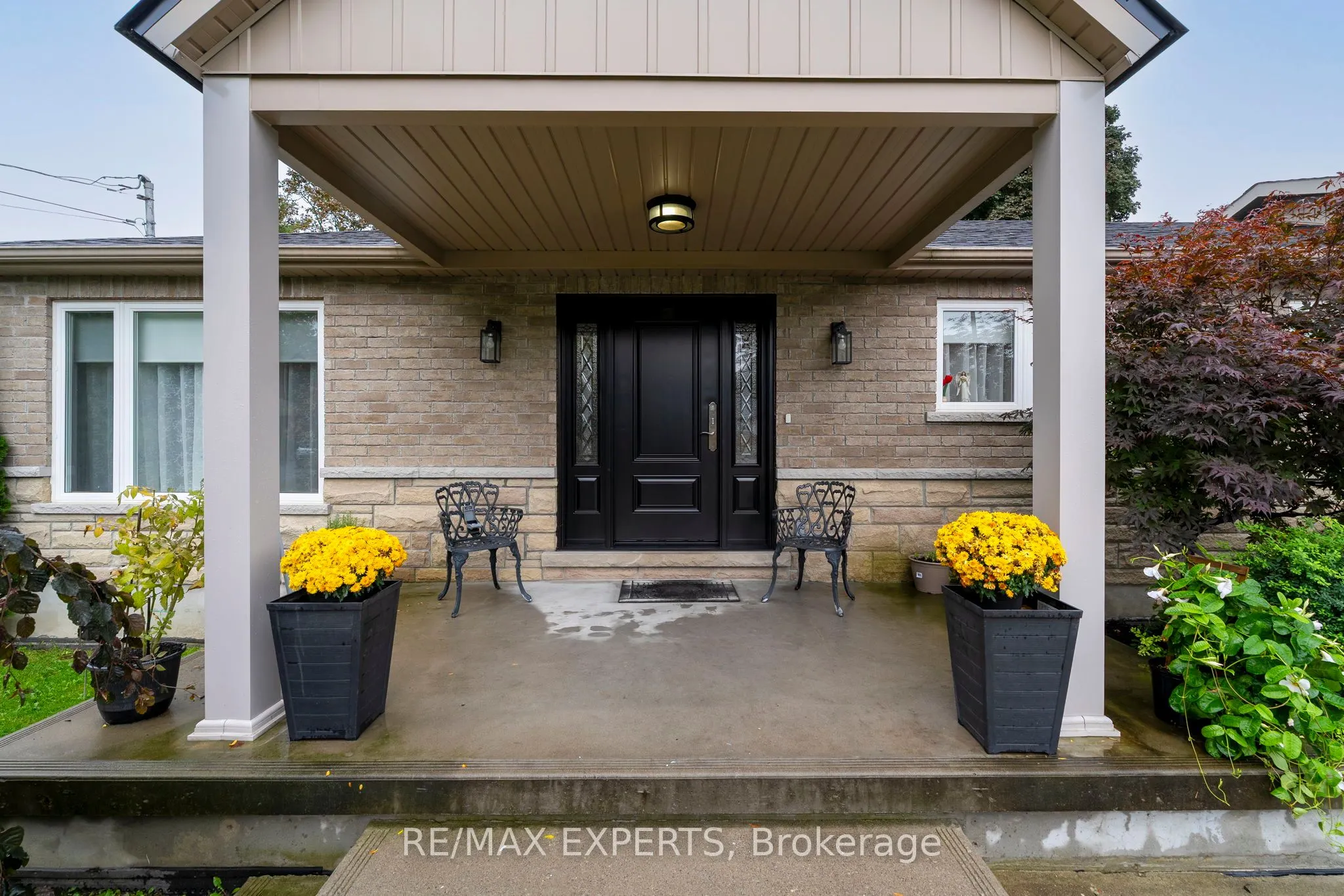 76 Bachley Crescent