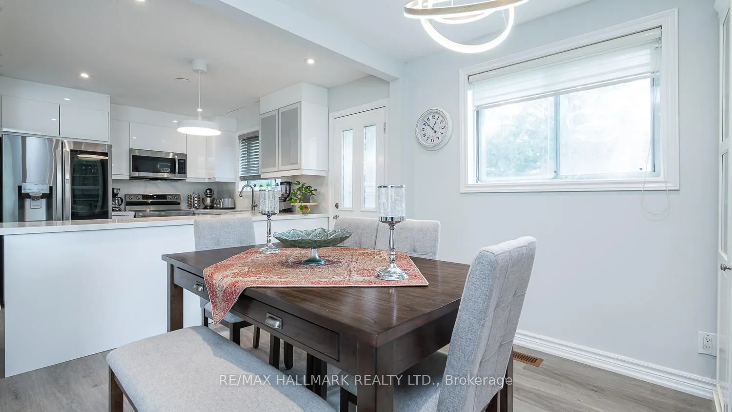 11 Seaton Drive