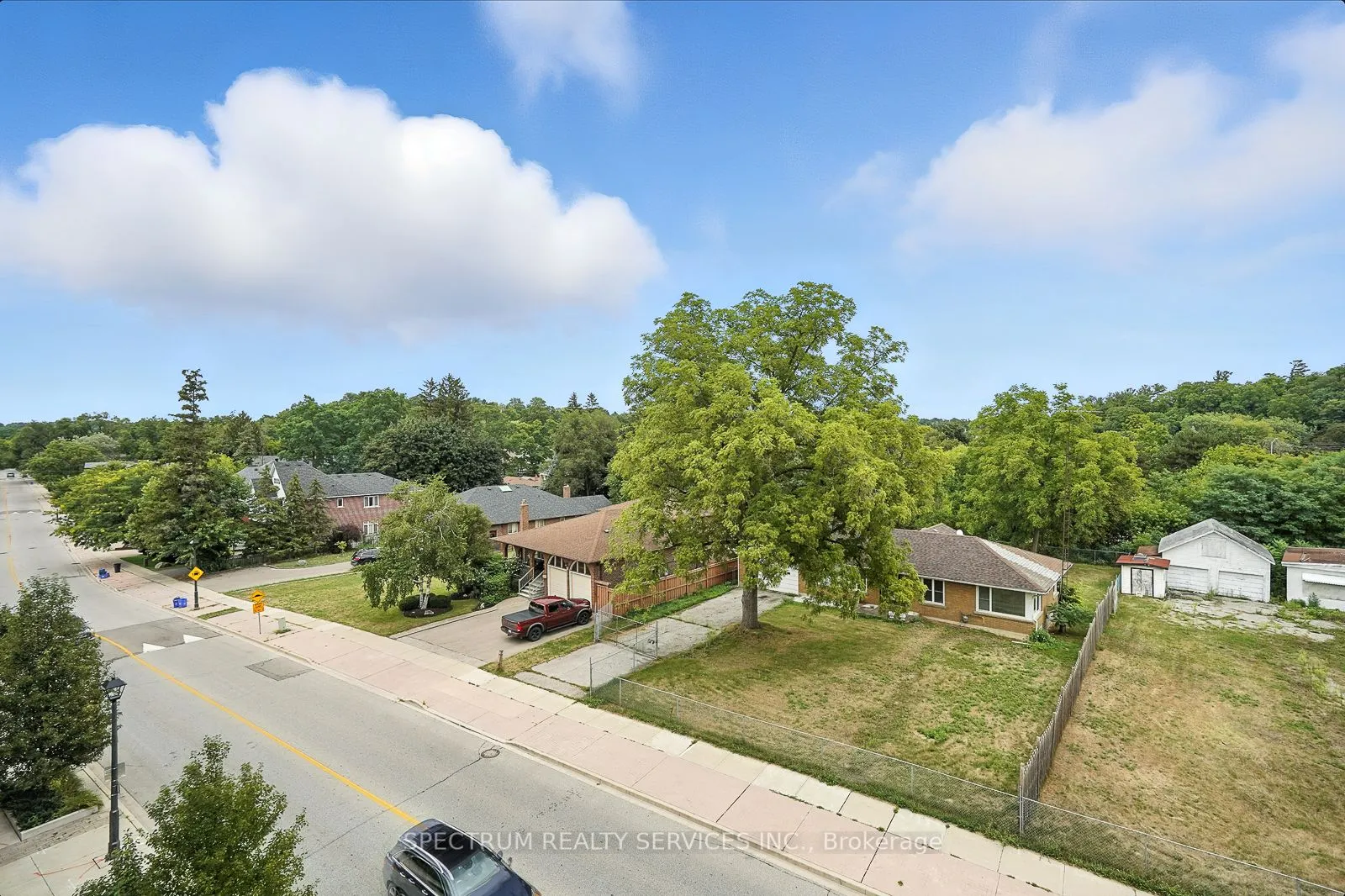 86 Woodbridge Avenue, #411