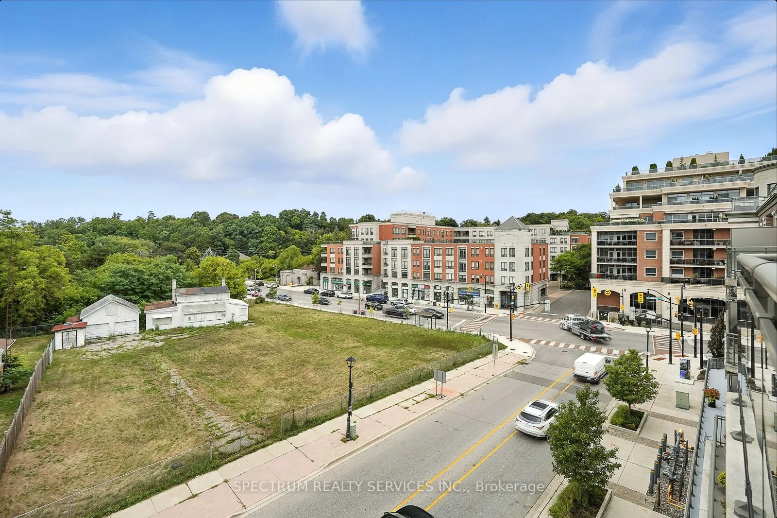 86 Woodbridge Avenue, #411