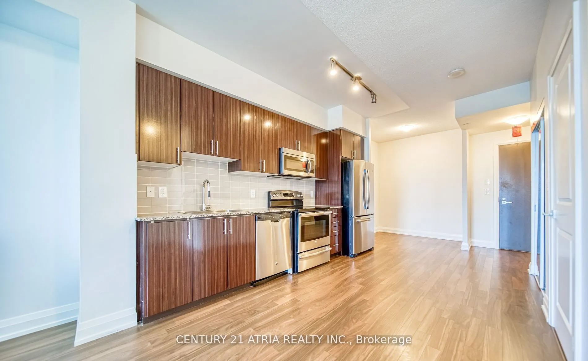 7171 Yonge Street, #2706