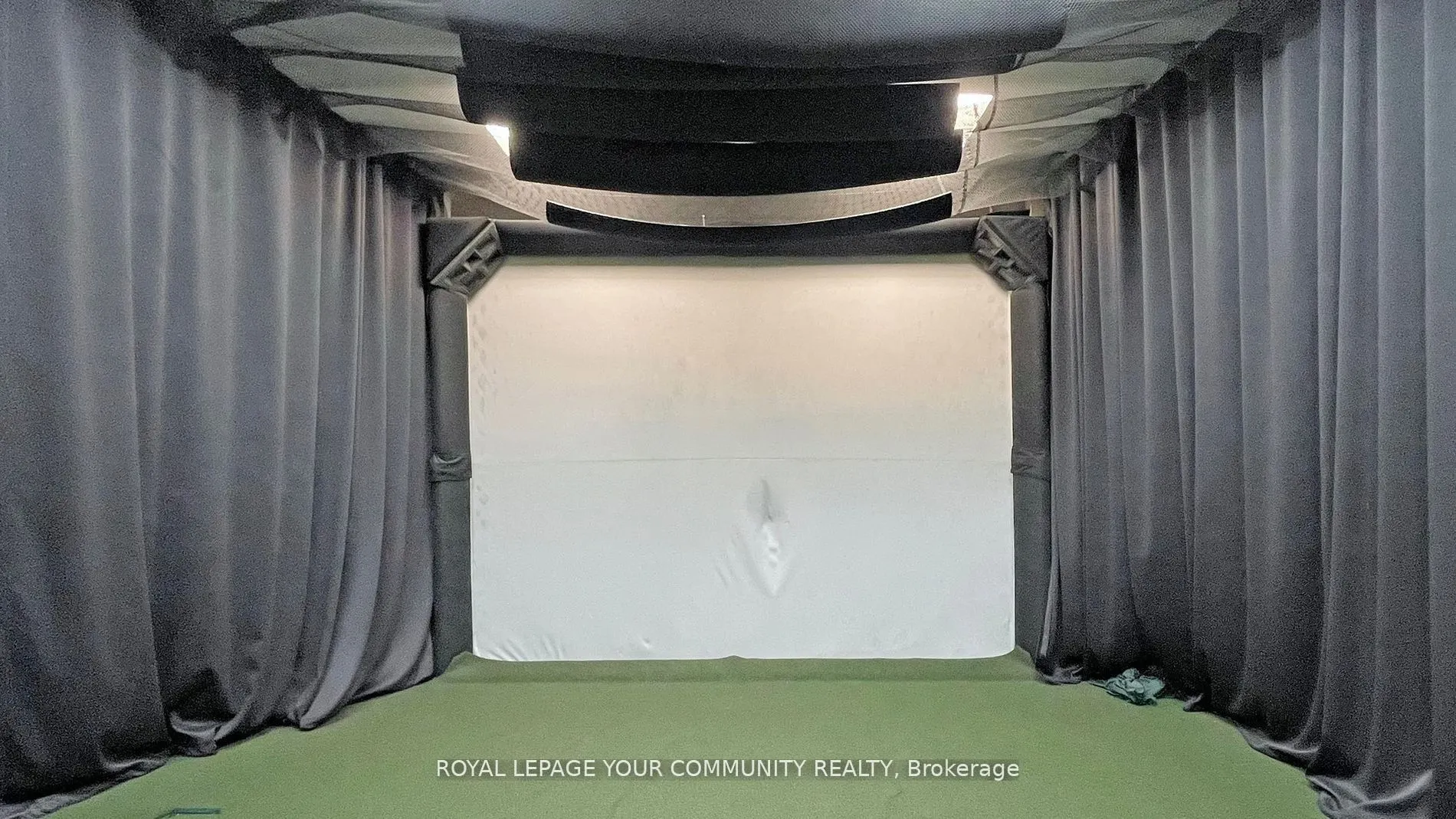 7171 Yonge Street, #1403