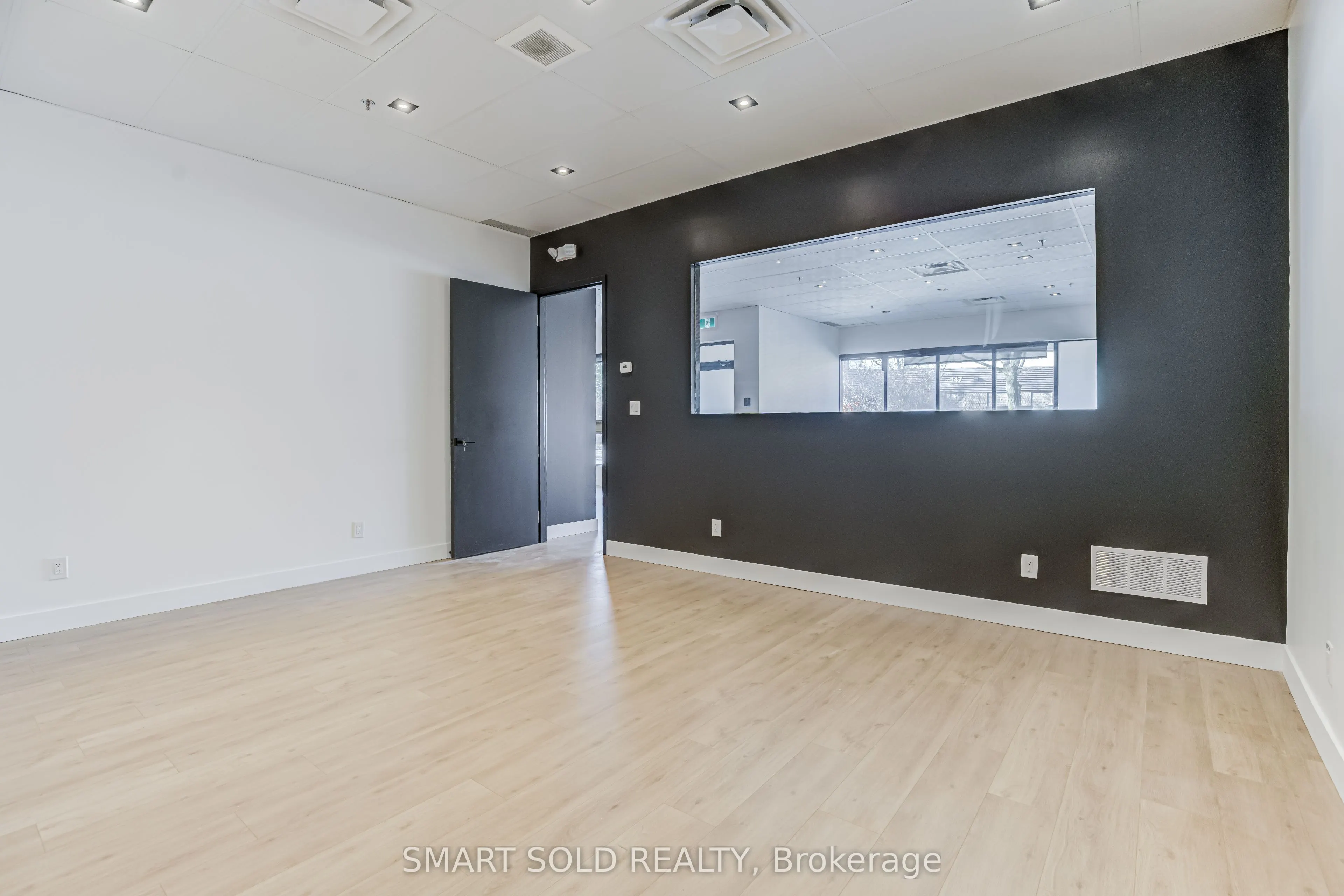 155 West Beaver Creek Road, #3,4
